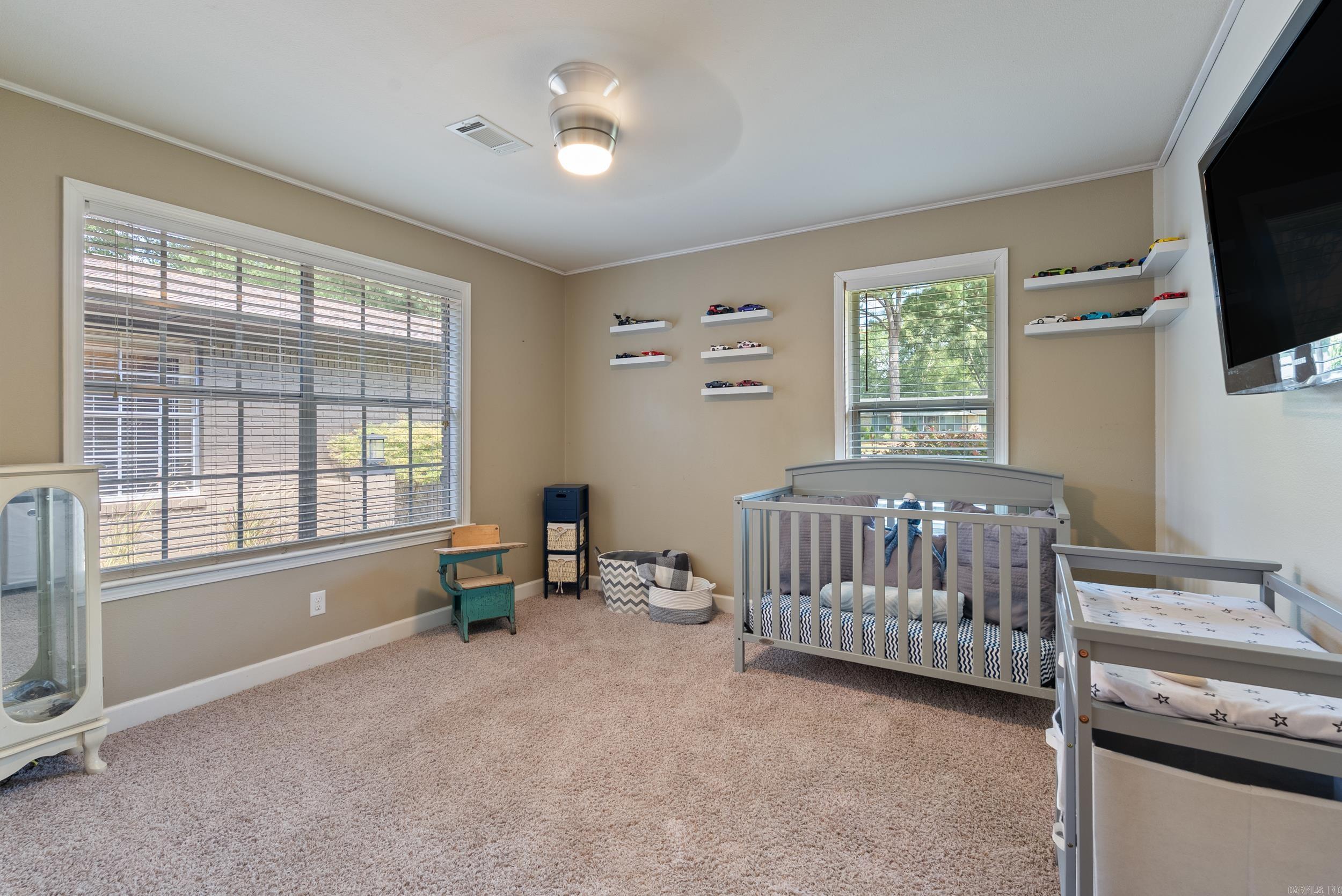 OAK FORREST - Residential