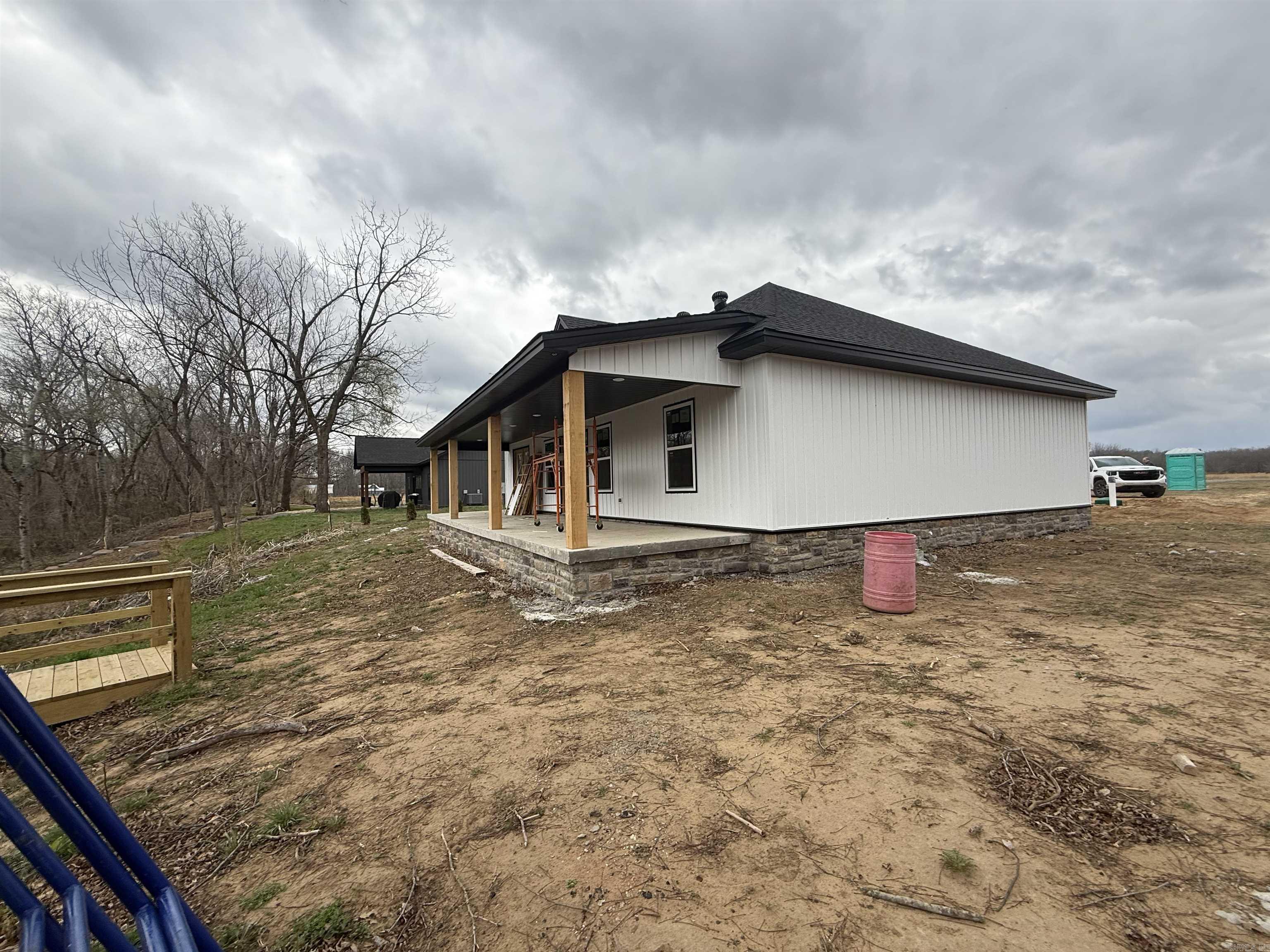 Metes & Bounds - Residential