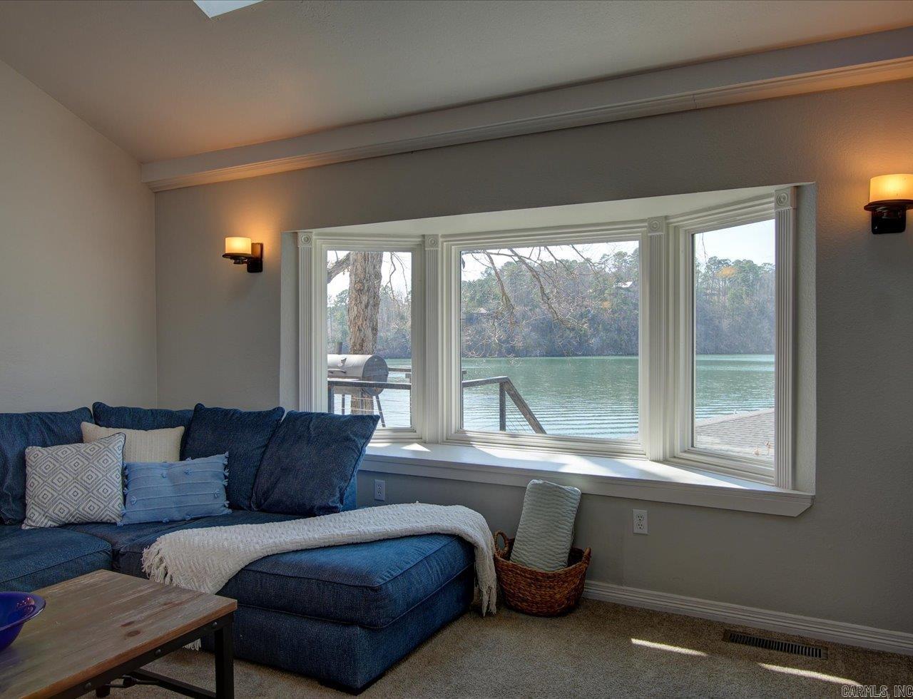 DUKE SHORES - Residential