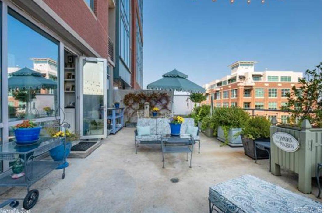 River Market Tower HPR - Residential Lease