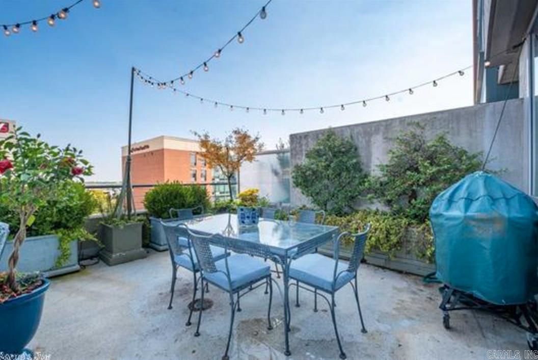 River Market Tower HPR - Residential Lease