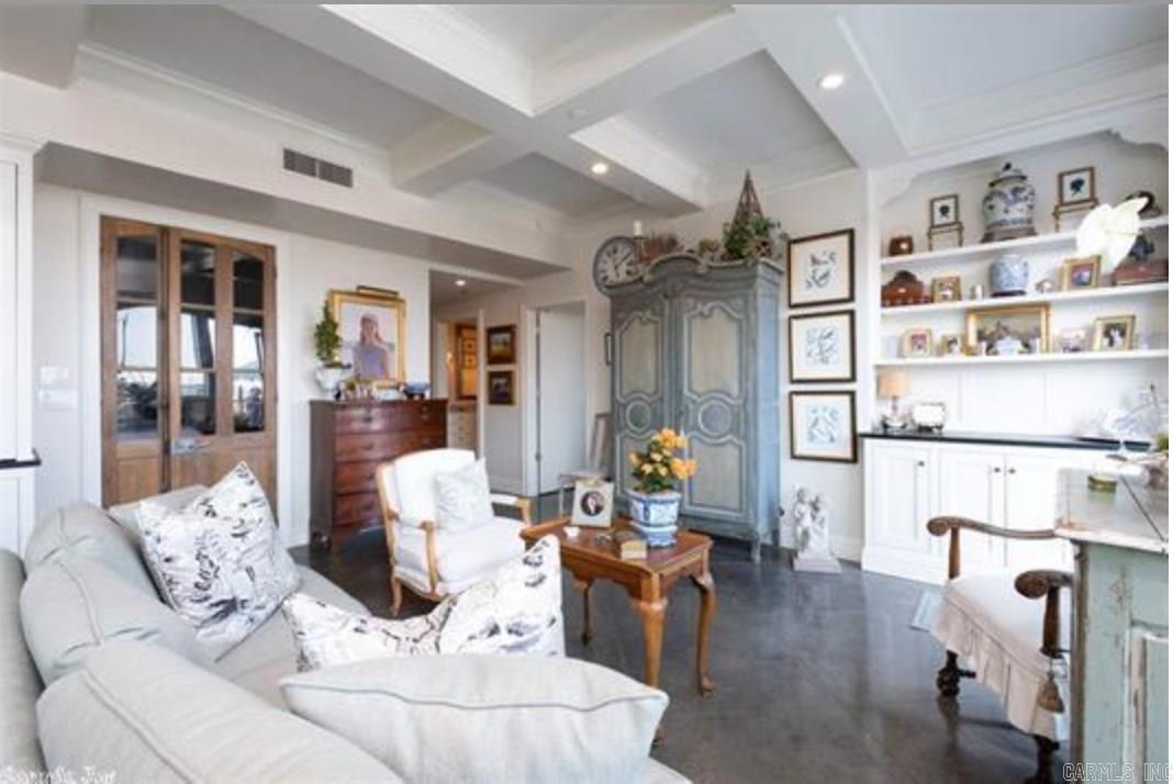 River Market Tower HPR - Residential Lease