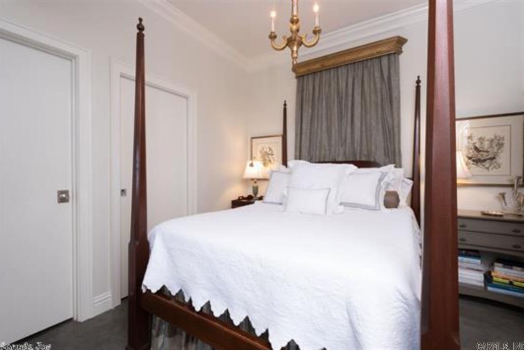 River Market Tower HPR - Residential Lease