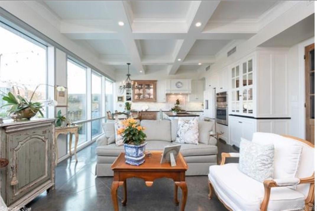 River Market Tower HPR - Residential Lease