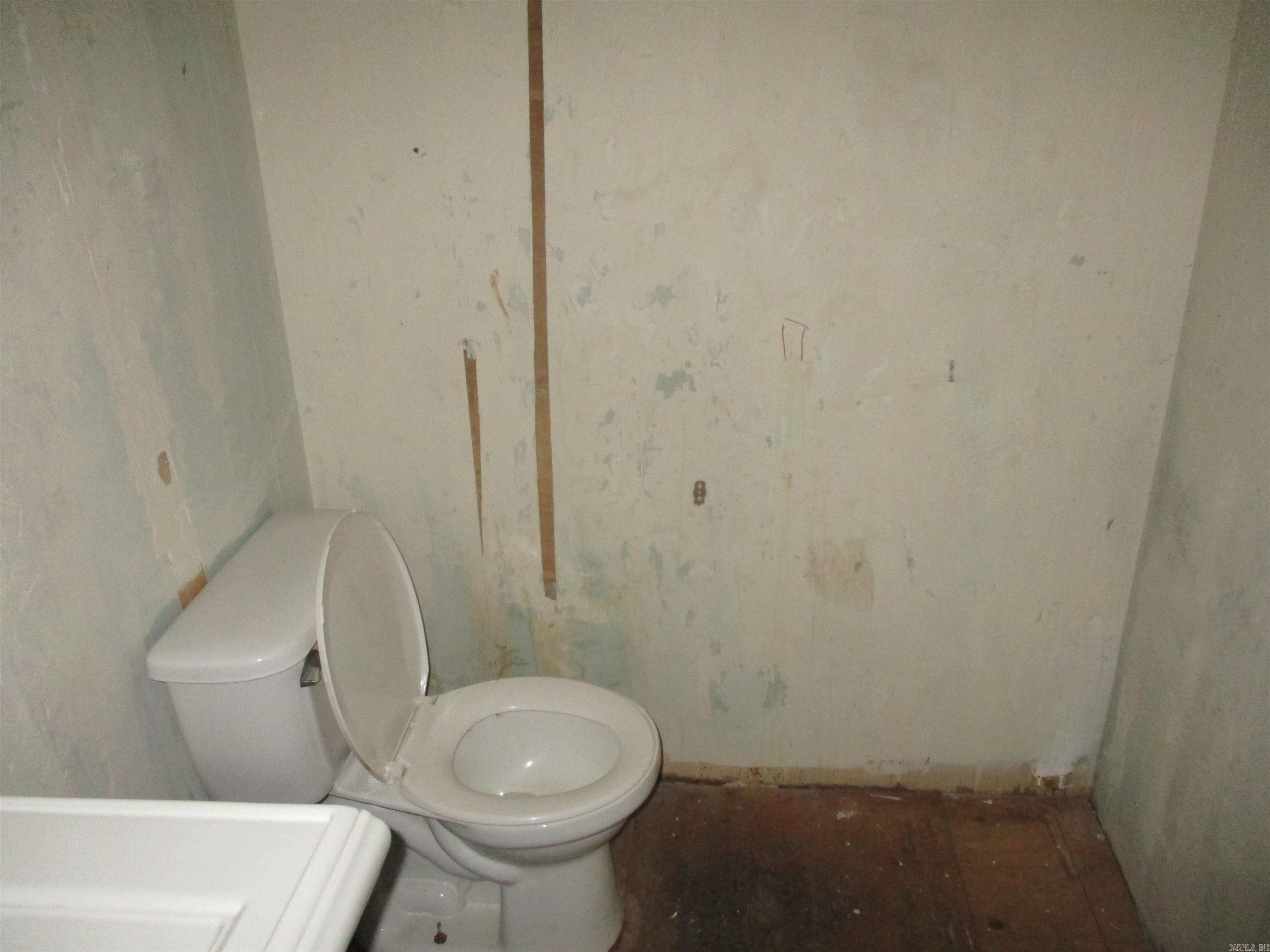 NORTHLAWN - Residential