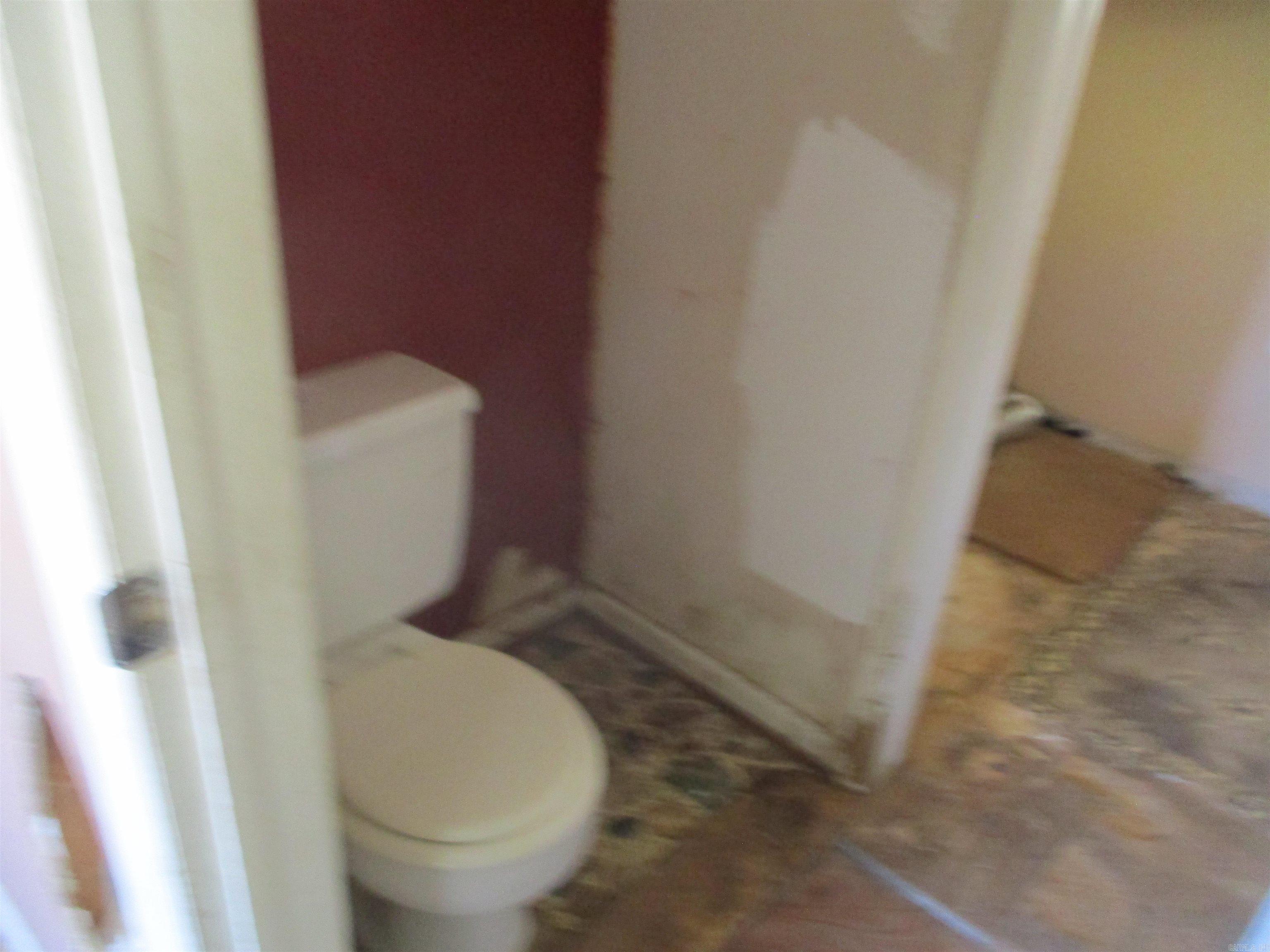 NORTHLAWN - Residential