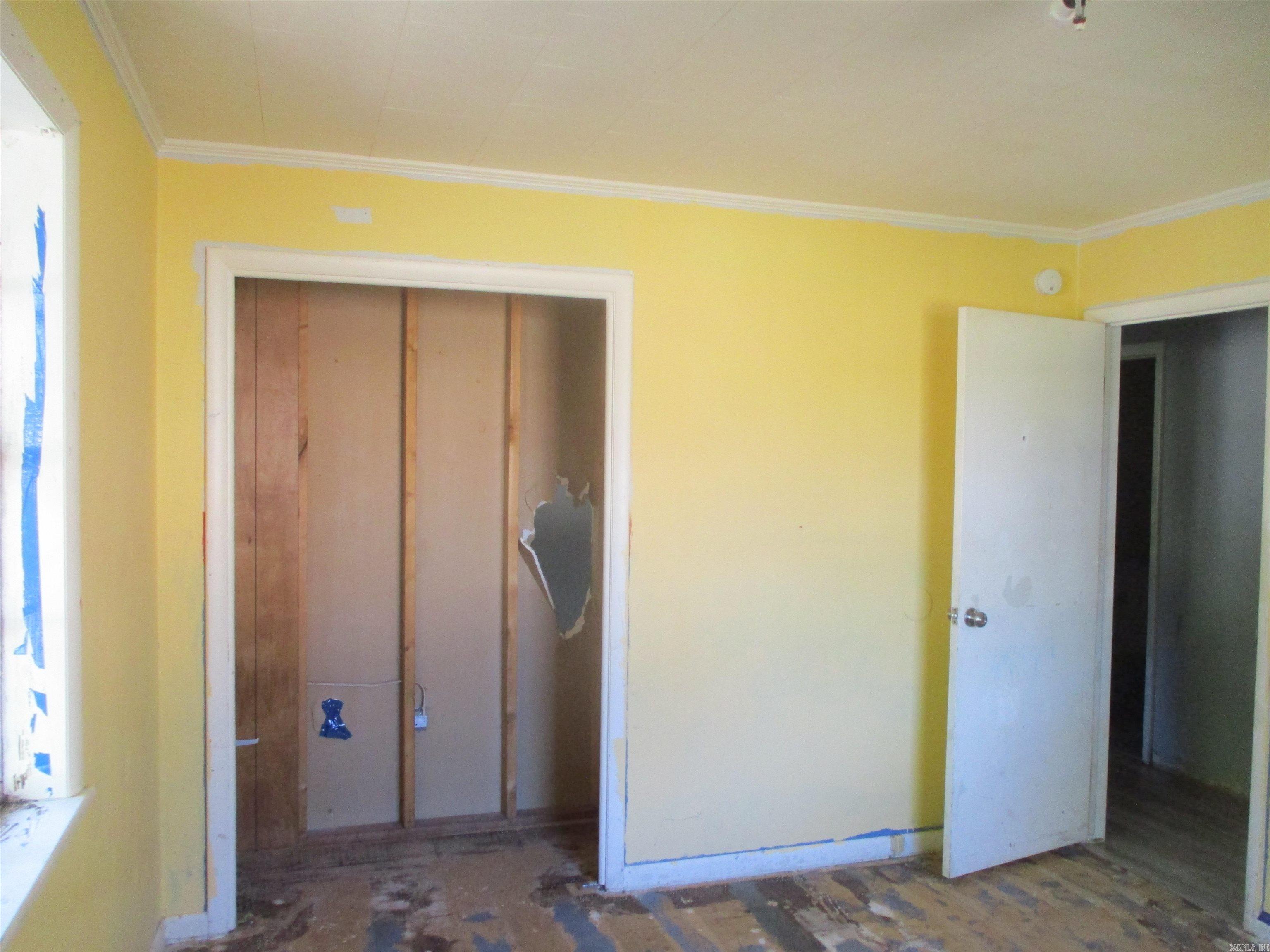 NORTHLAWN - Residential