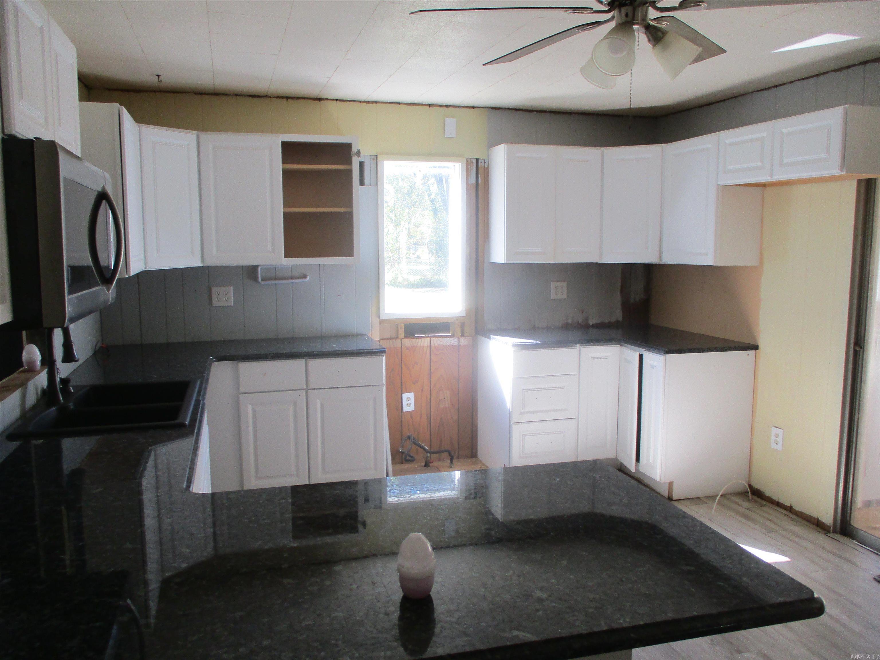 NORTHLAWN - Residential