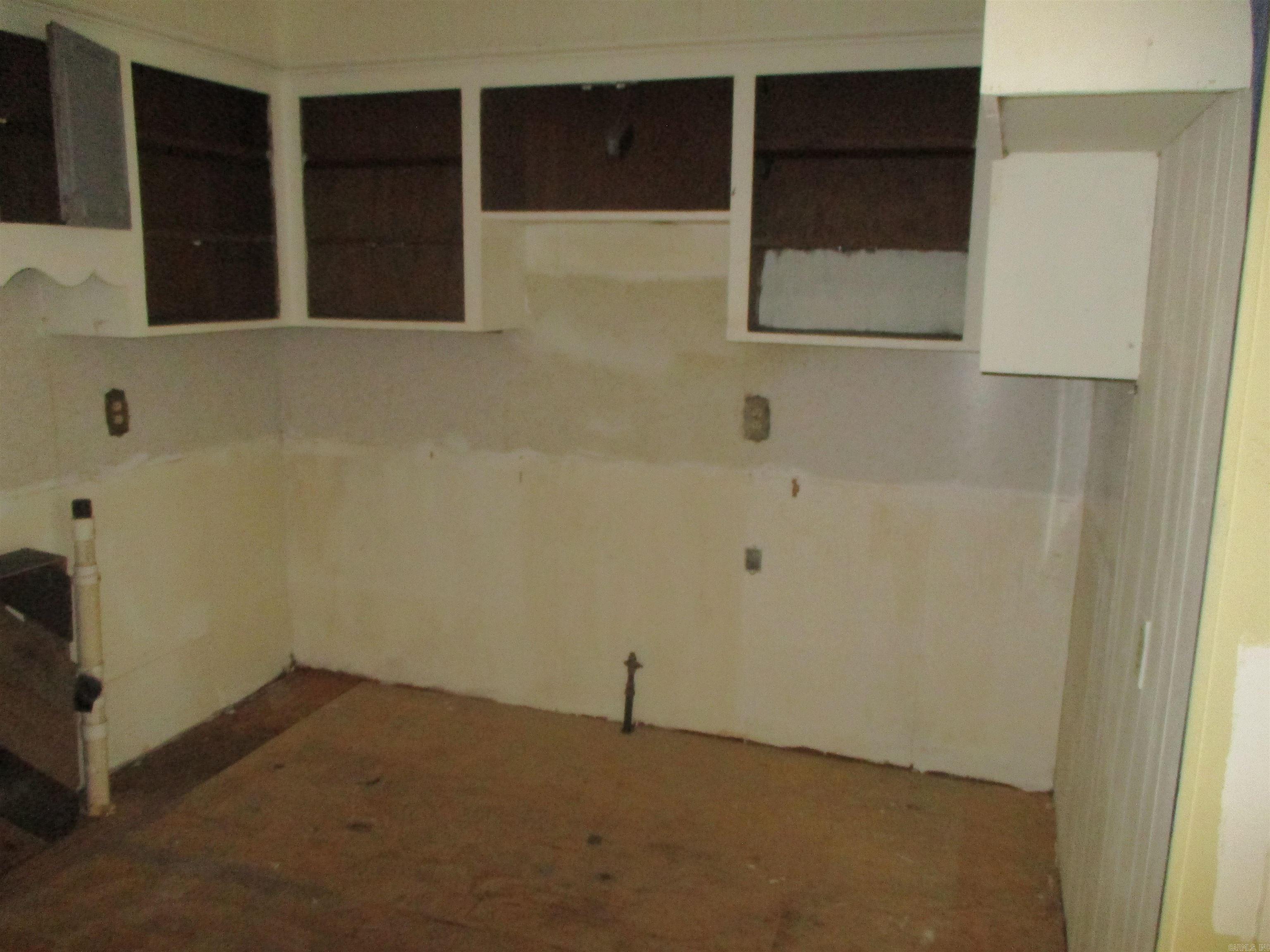 NORTHLAWN - Residential