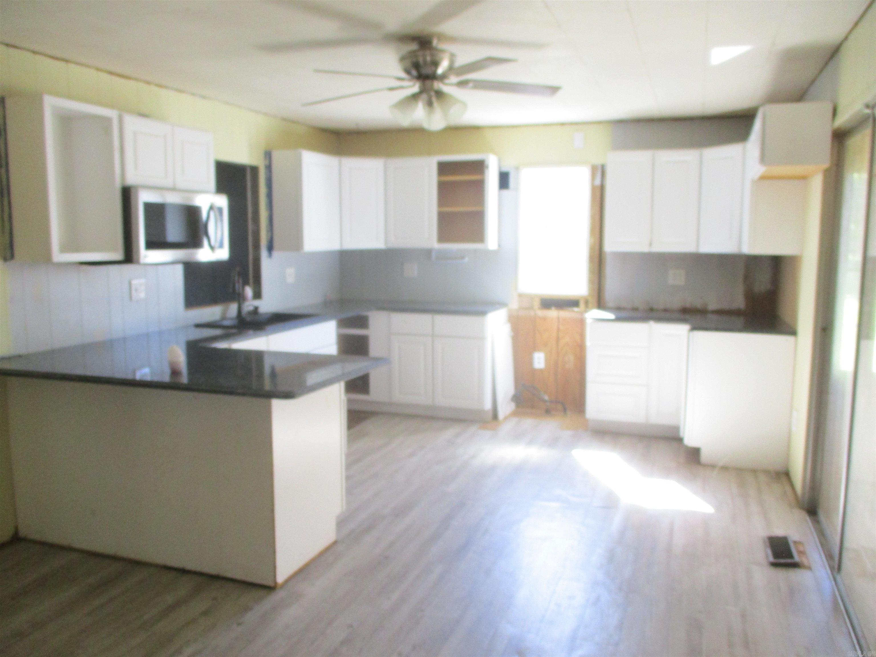 NORTHLAWN - Residential