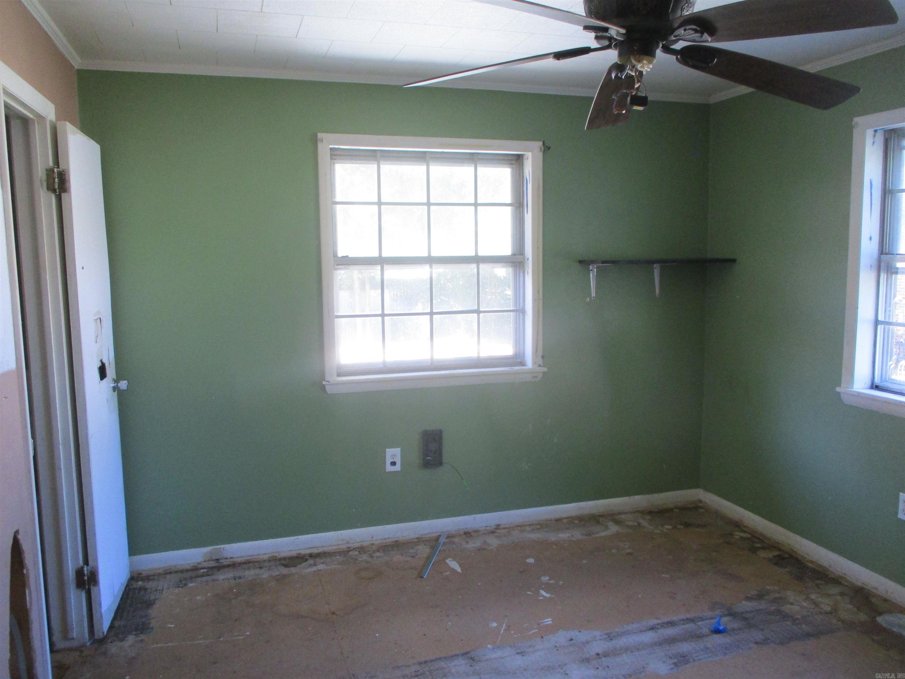 NORTHLAWN - Residential