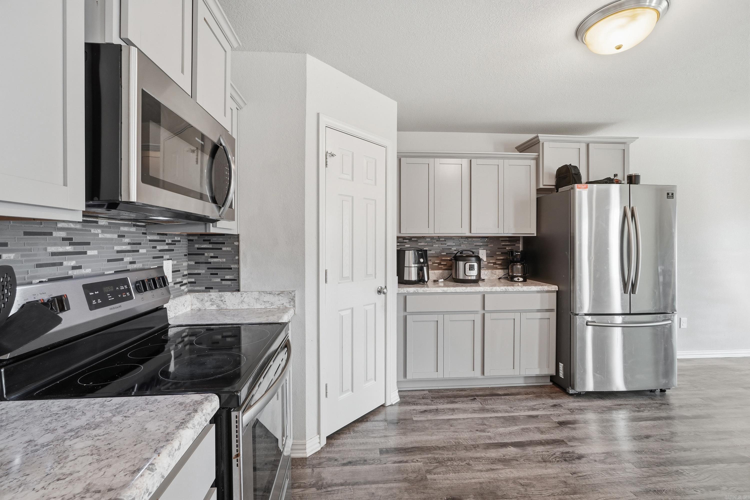 Ivanton - Residential