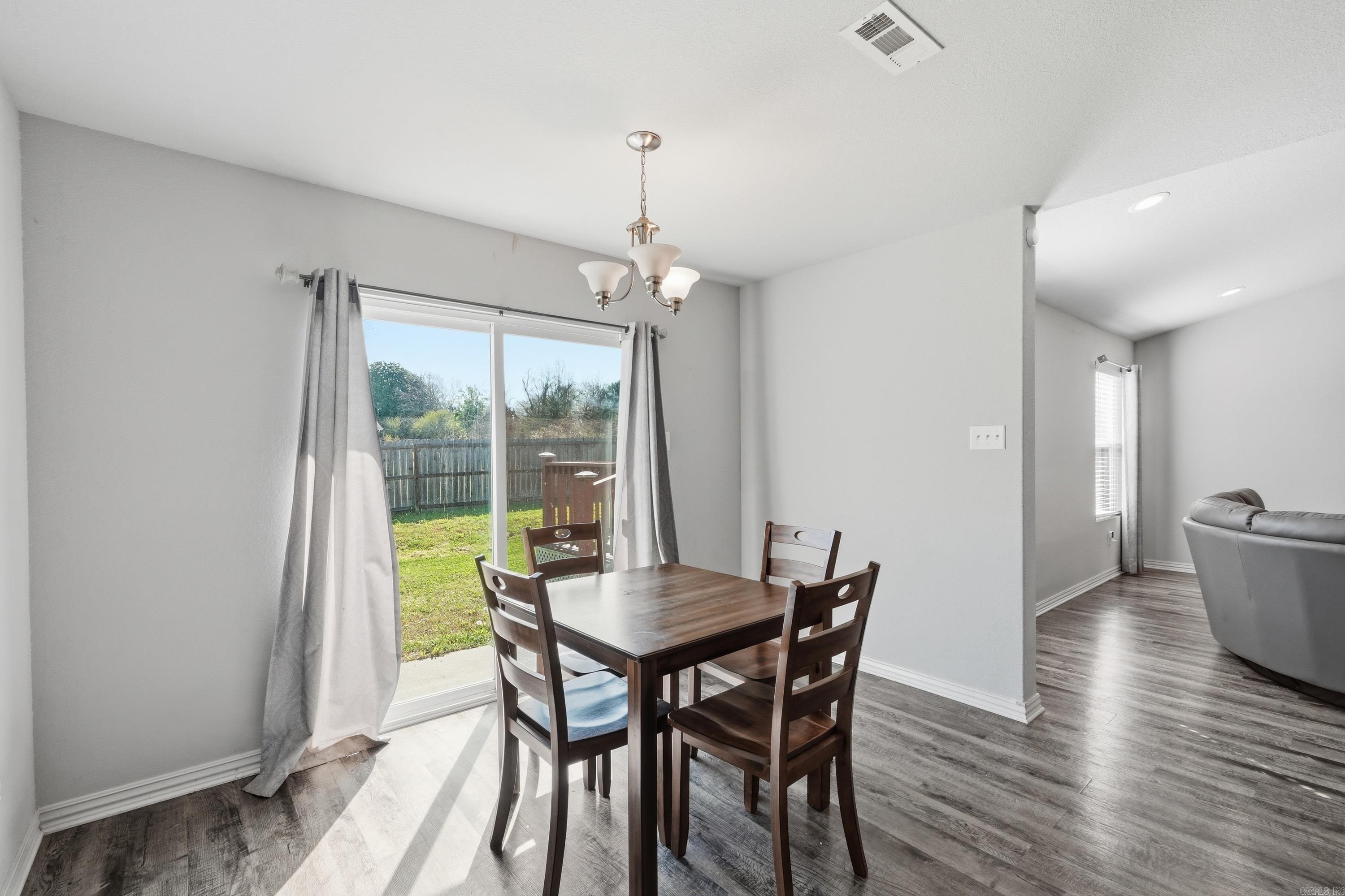 Ivanton - Residential