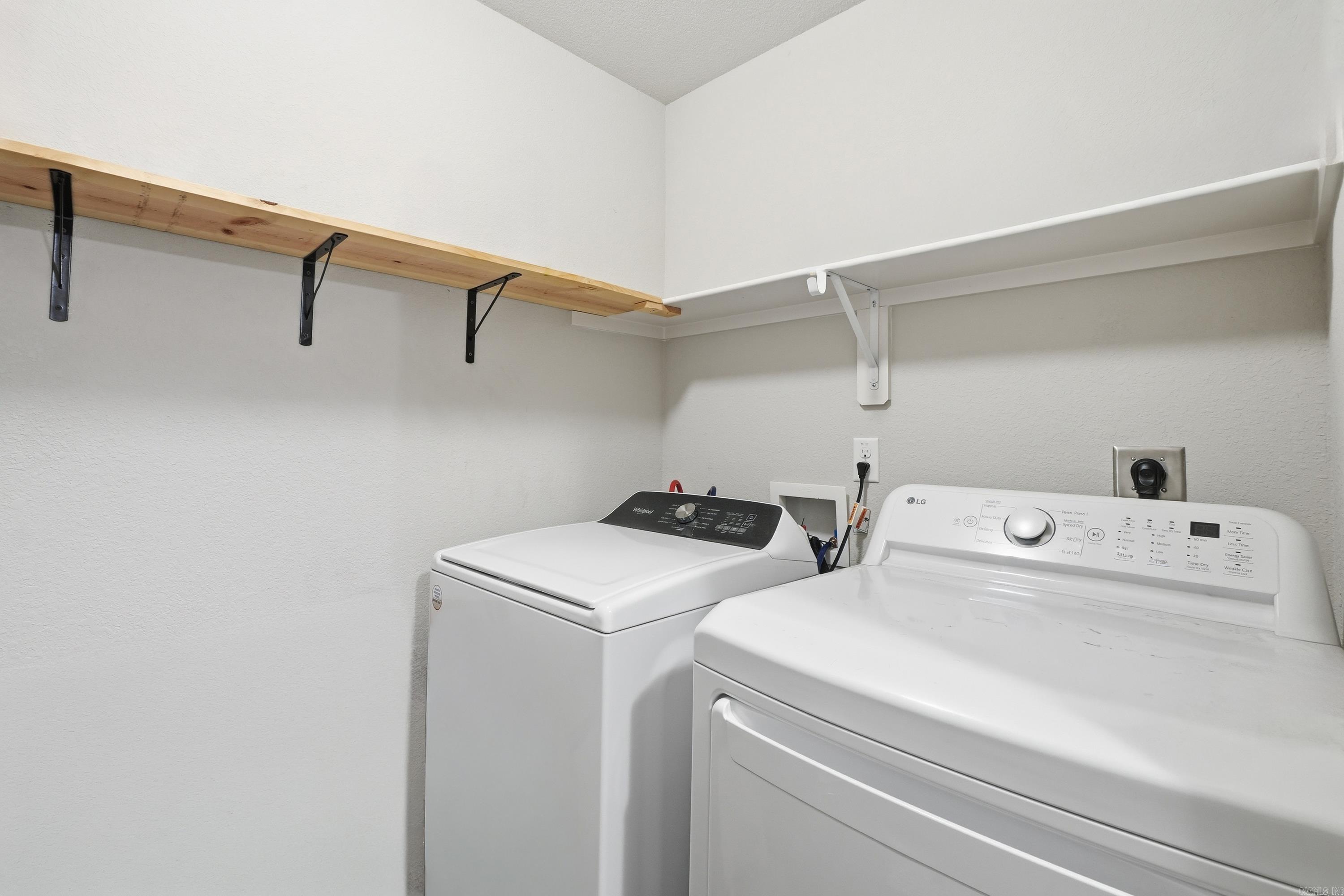 Ivanton - Residential