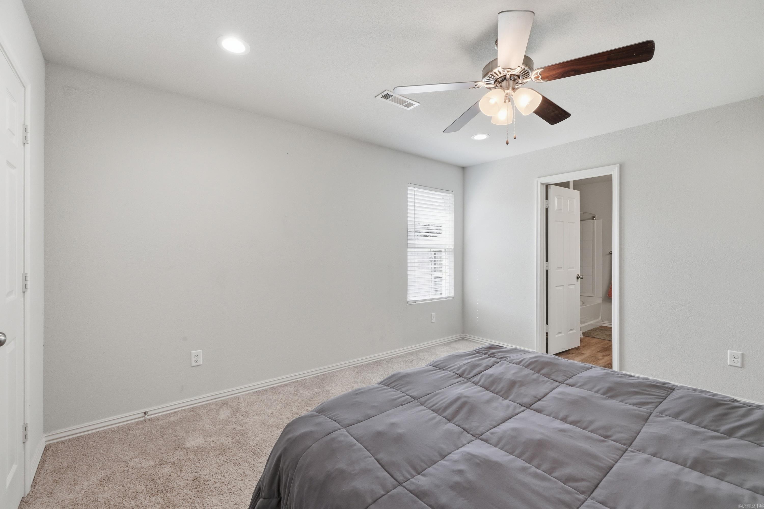 Ivanton - Residential