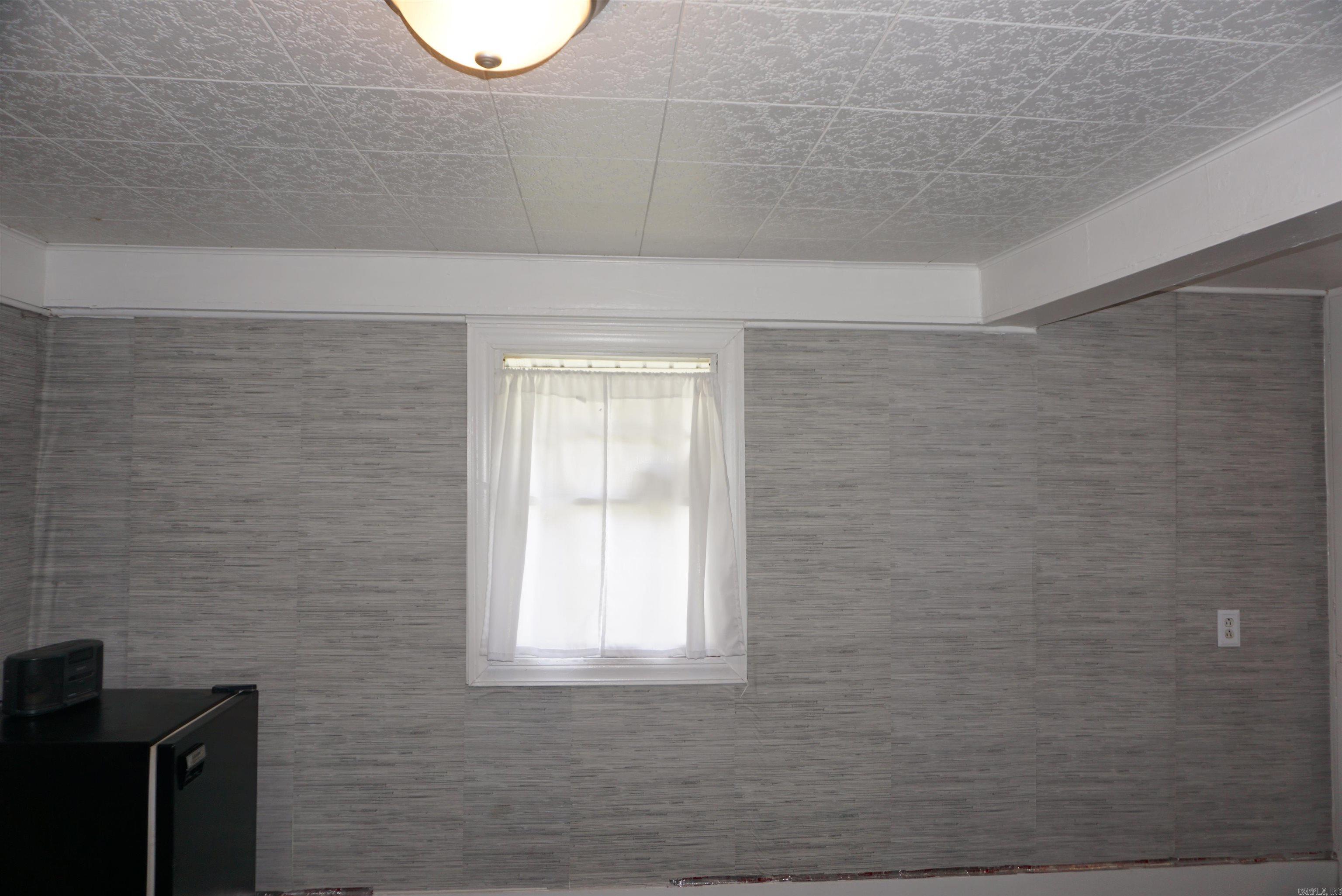 CHURCHILL SUBURBAN - Residential