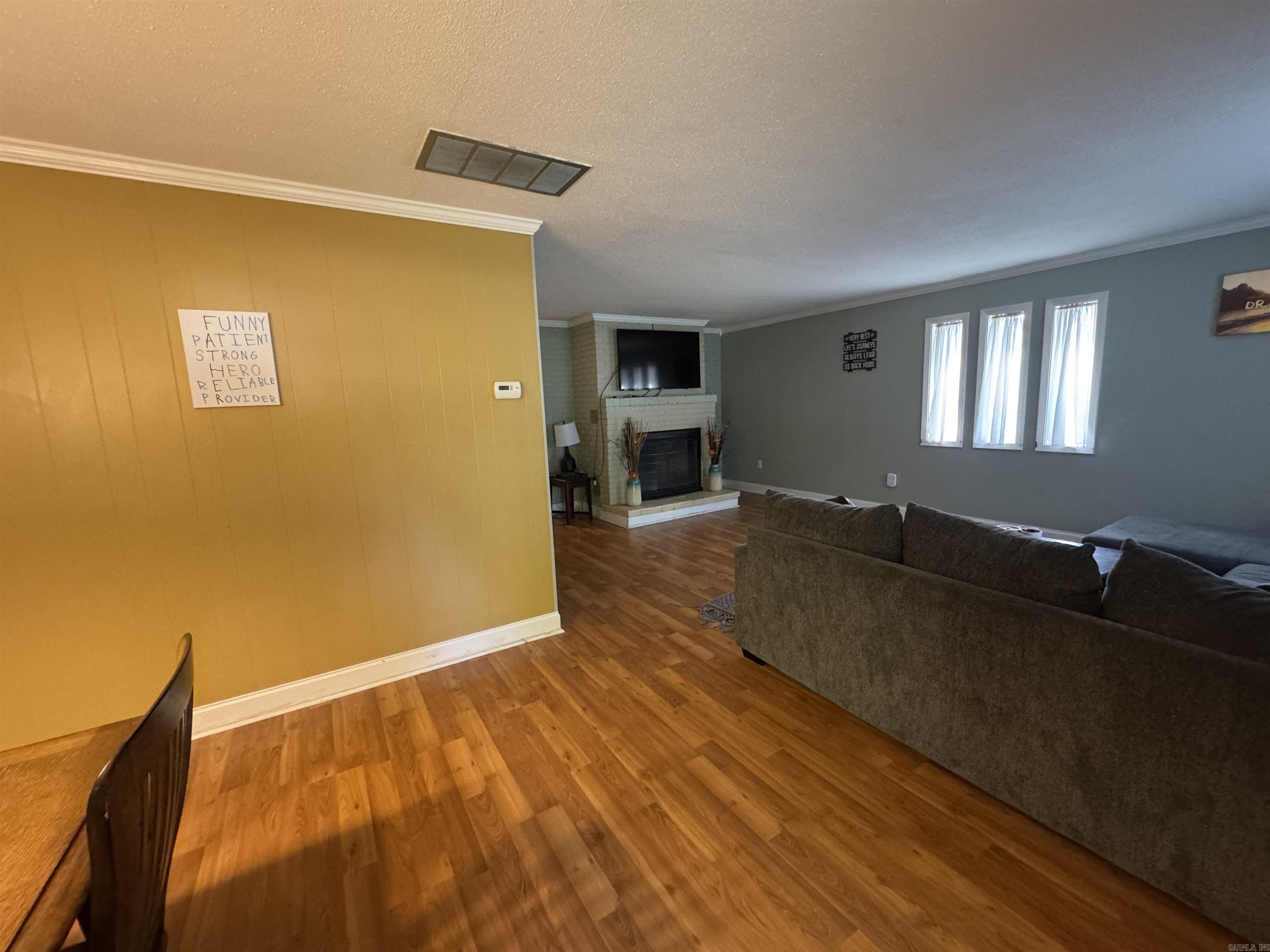 BALLARD HEIGHTS - Residential