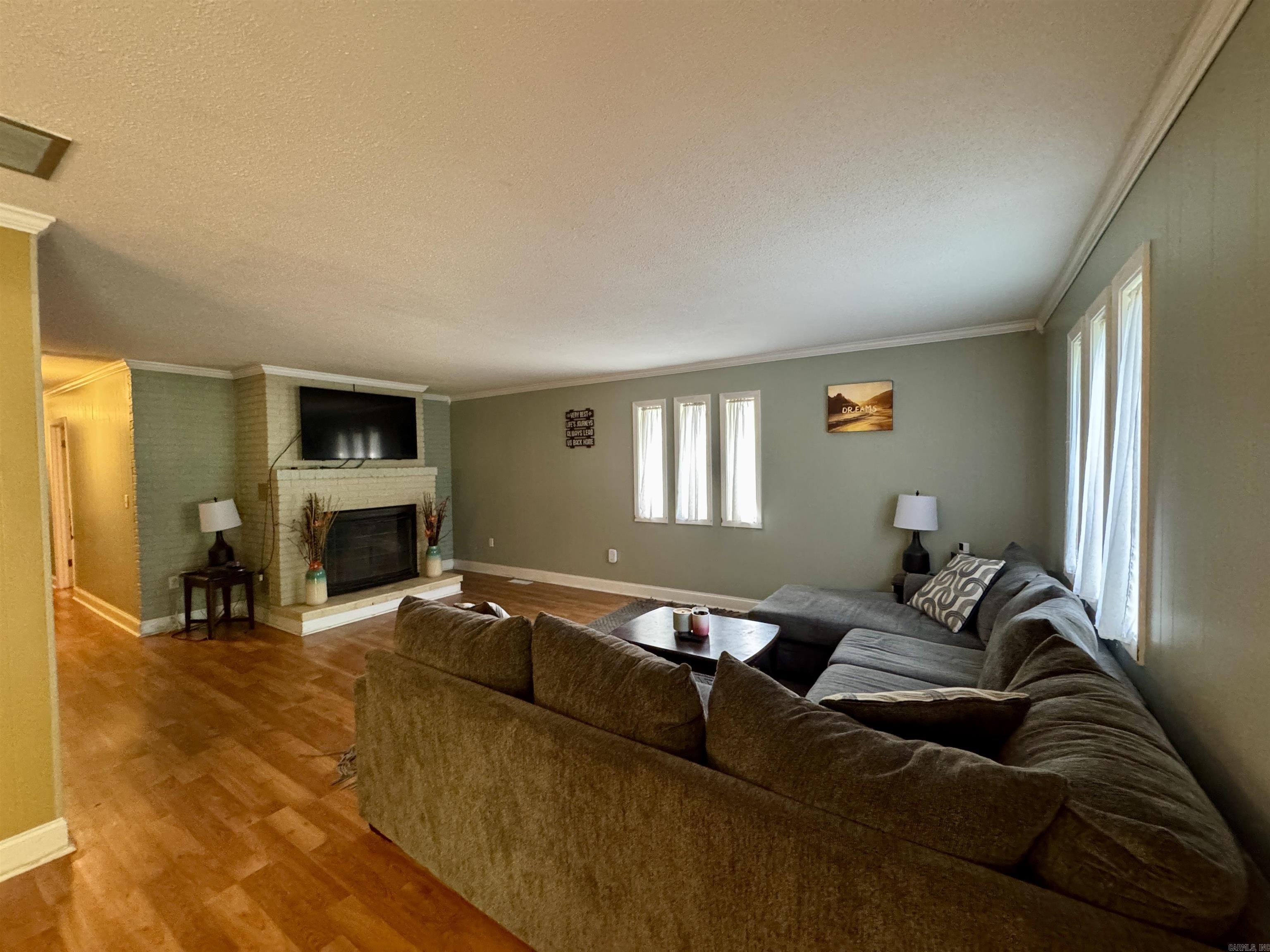 BALLARD HEIGHTS - Residential