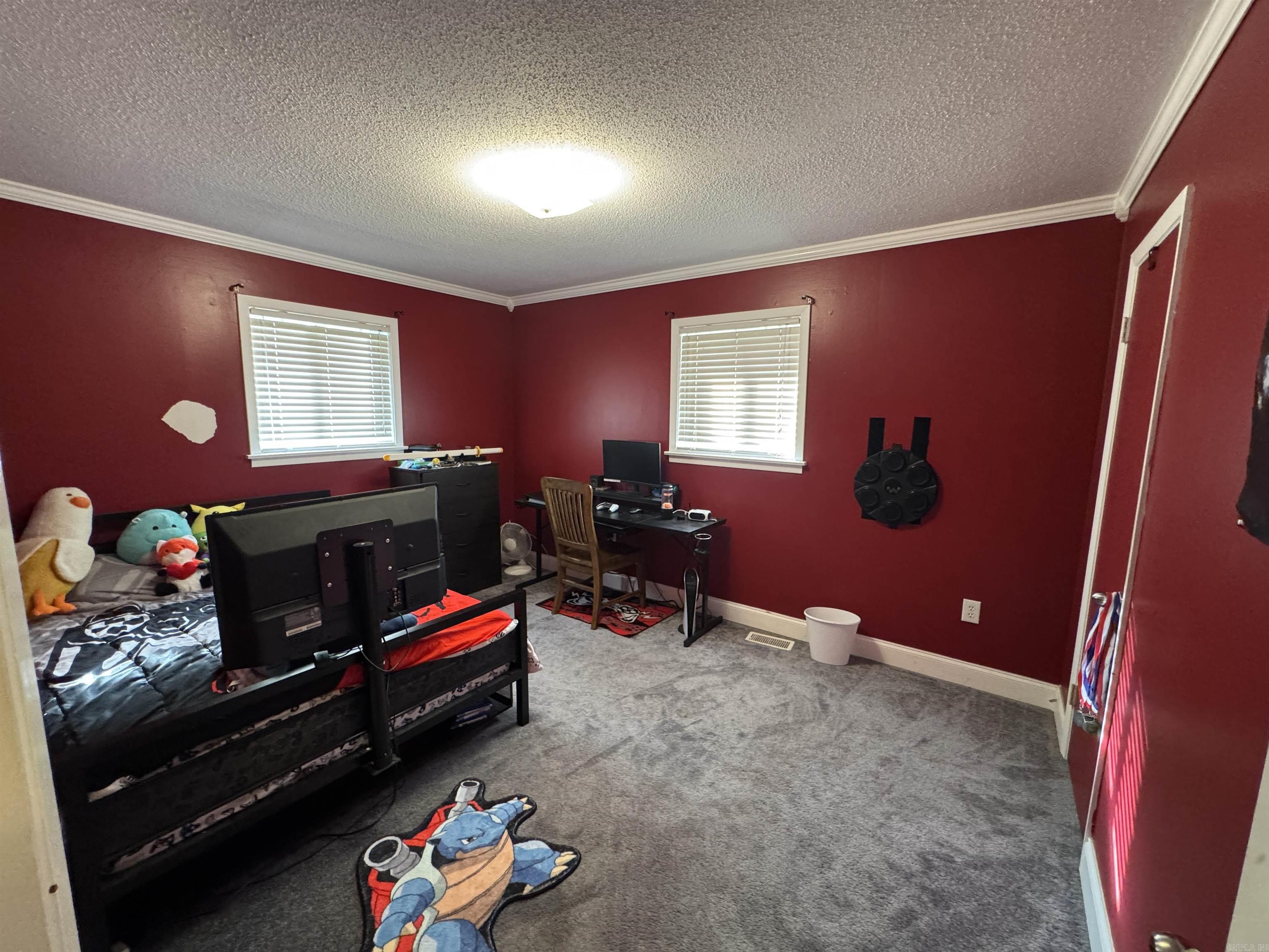 BALLARD HEIGHTS - Residential