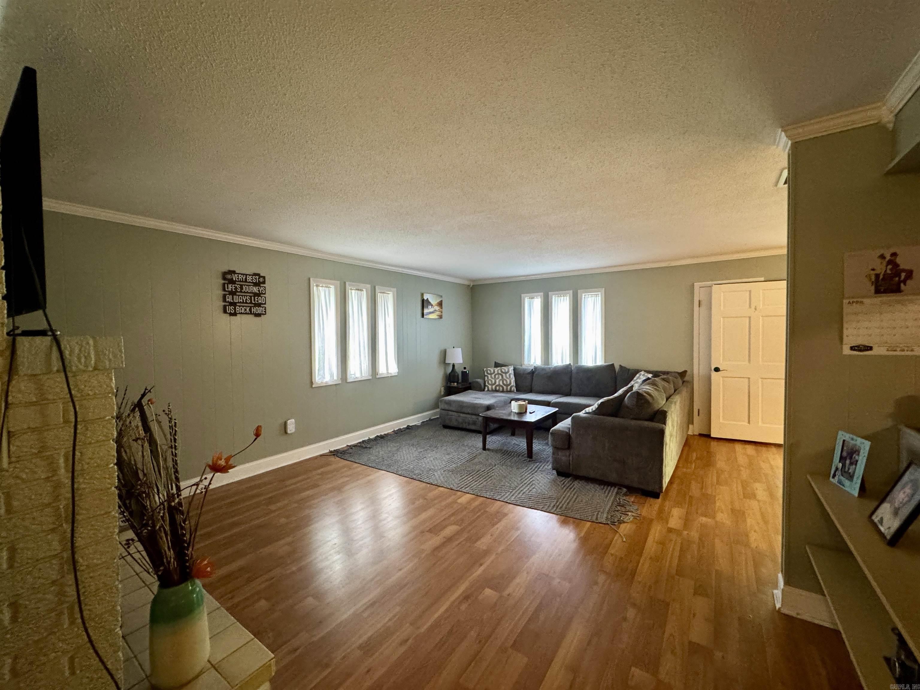 BALLARD HEIGHTS - Residential