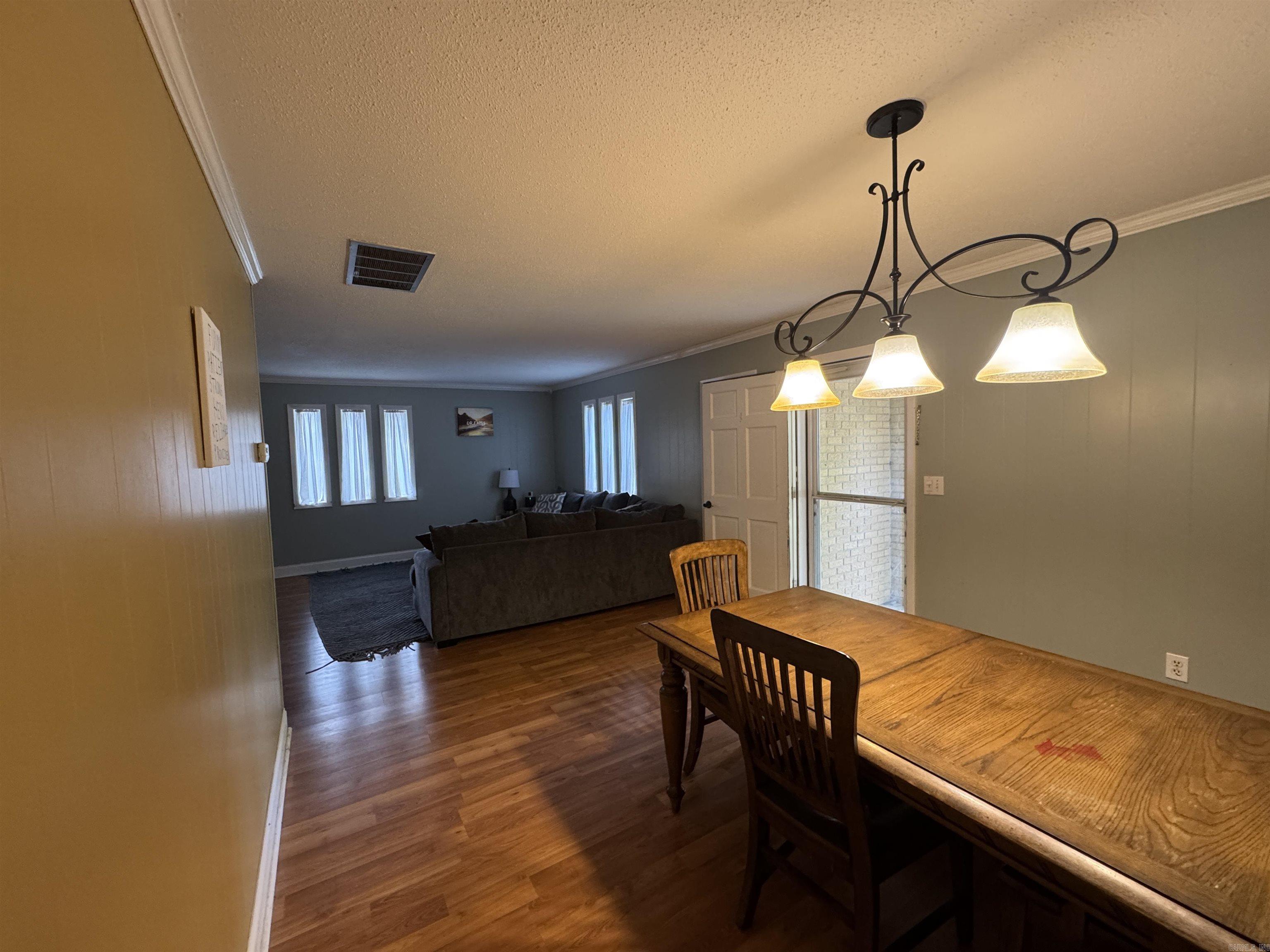 BALLARD HEIGHTS - Residential