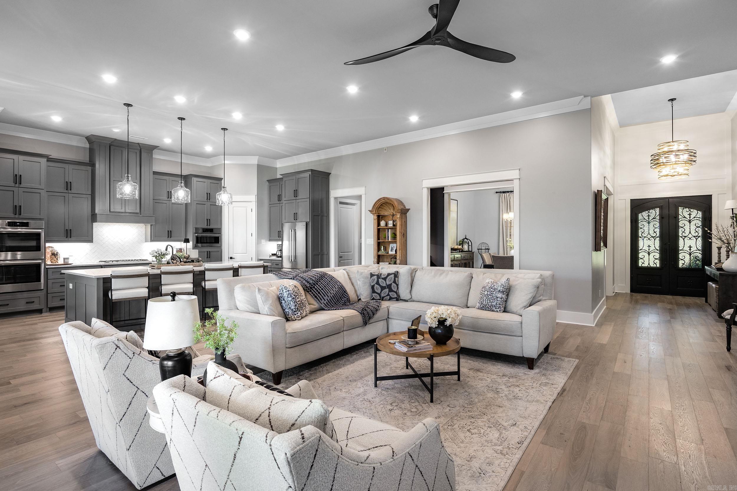 CHENAL VALLEY "FALSTONE COURT" - Residential