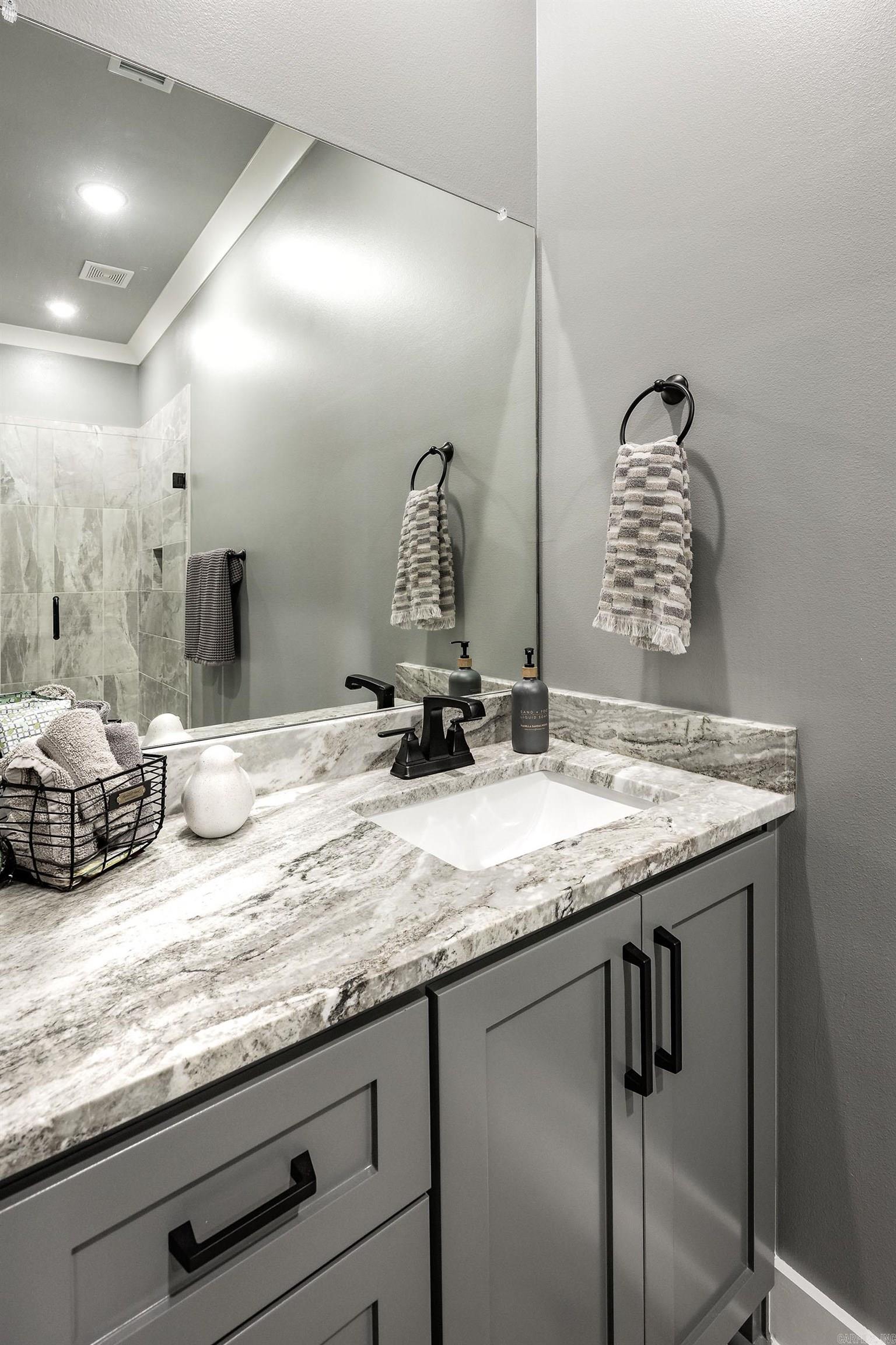 CHENAL VALLEY "FALSTONE COURT" - Residential