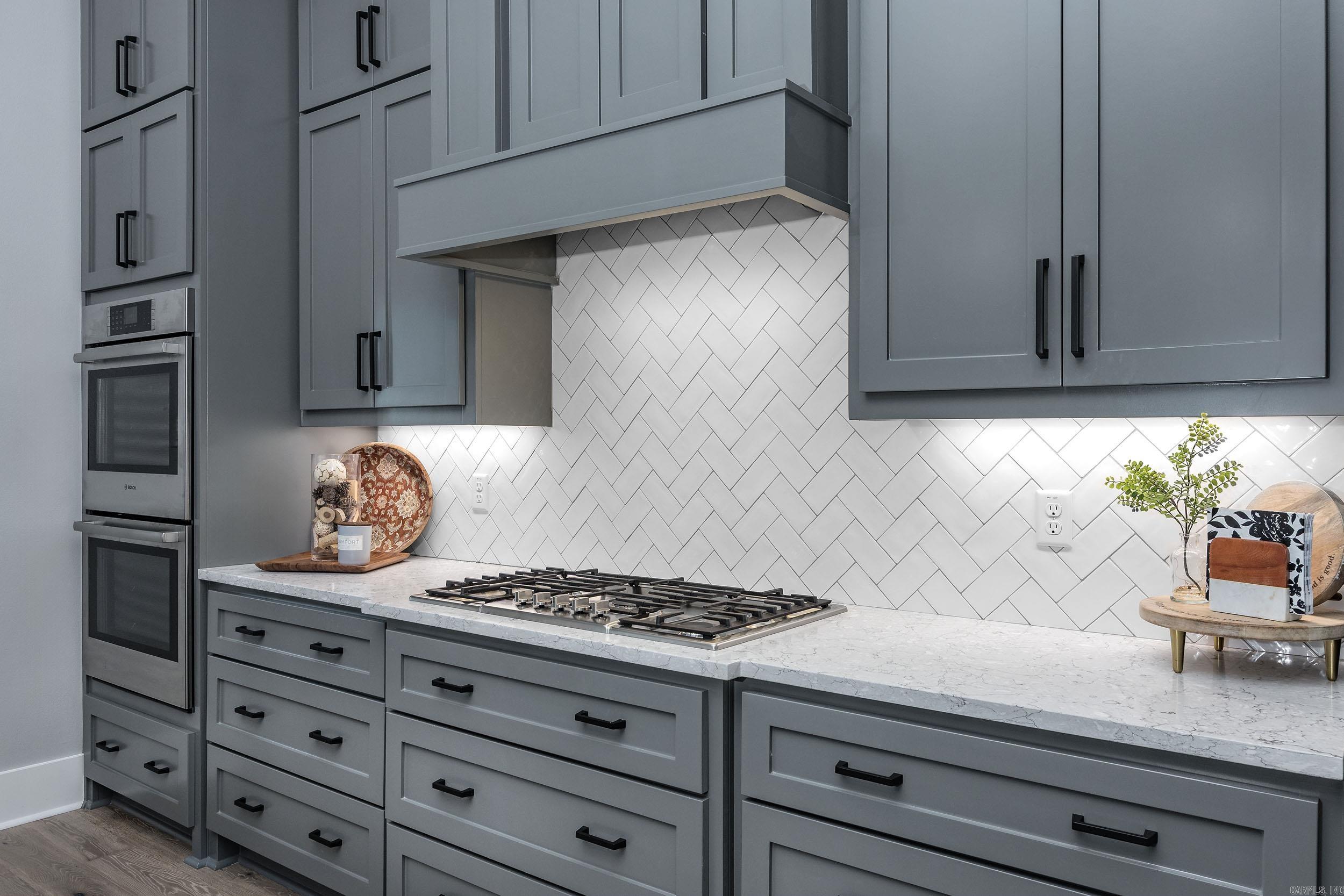 CHENAL VALLEY "FALSTONE COURT" - Residential