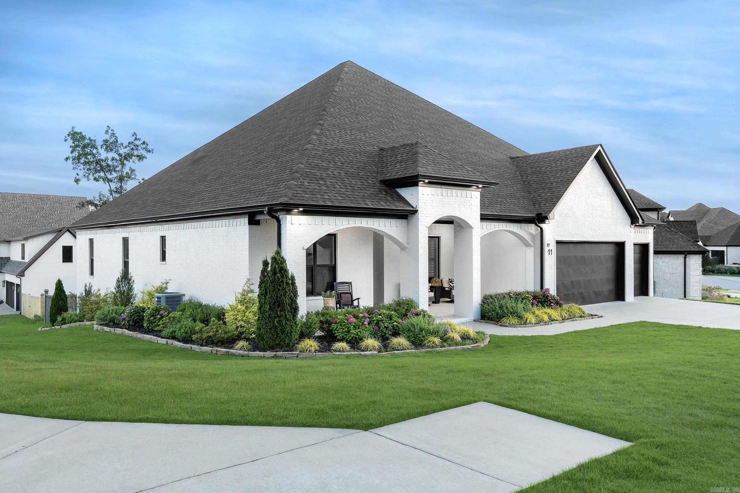 CHENAL VALLEY "FALSTONE COURT" - Residential