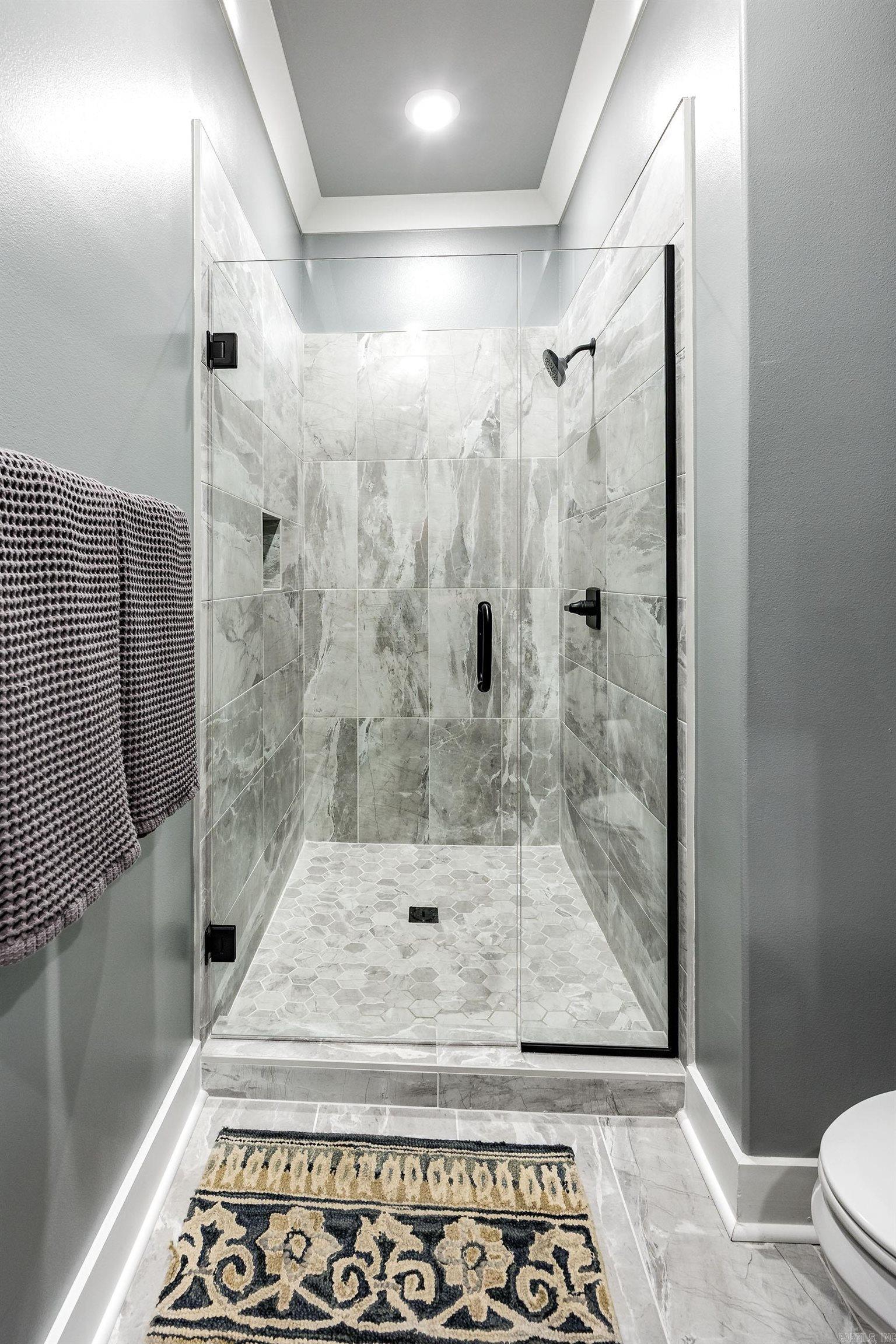 CHENAL VALLEY "FALSTONE COURT" - Residential