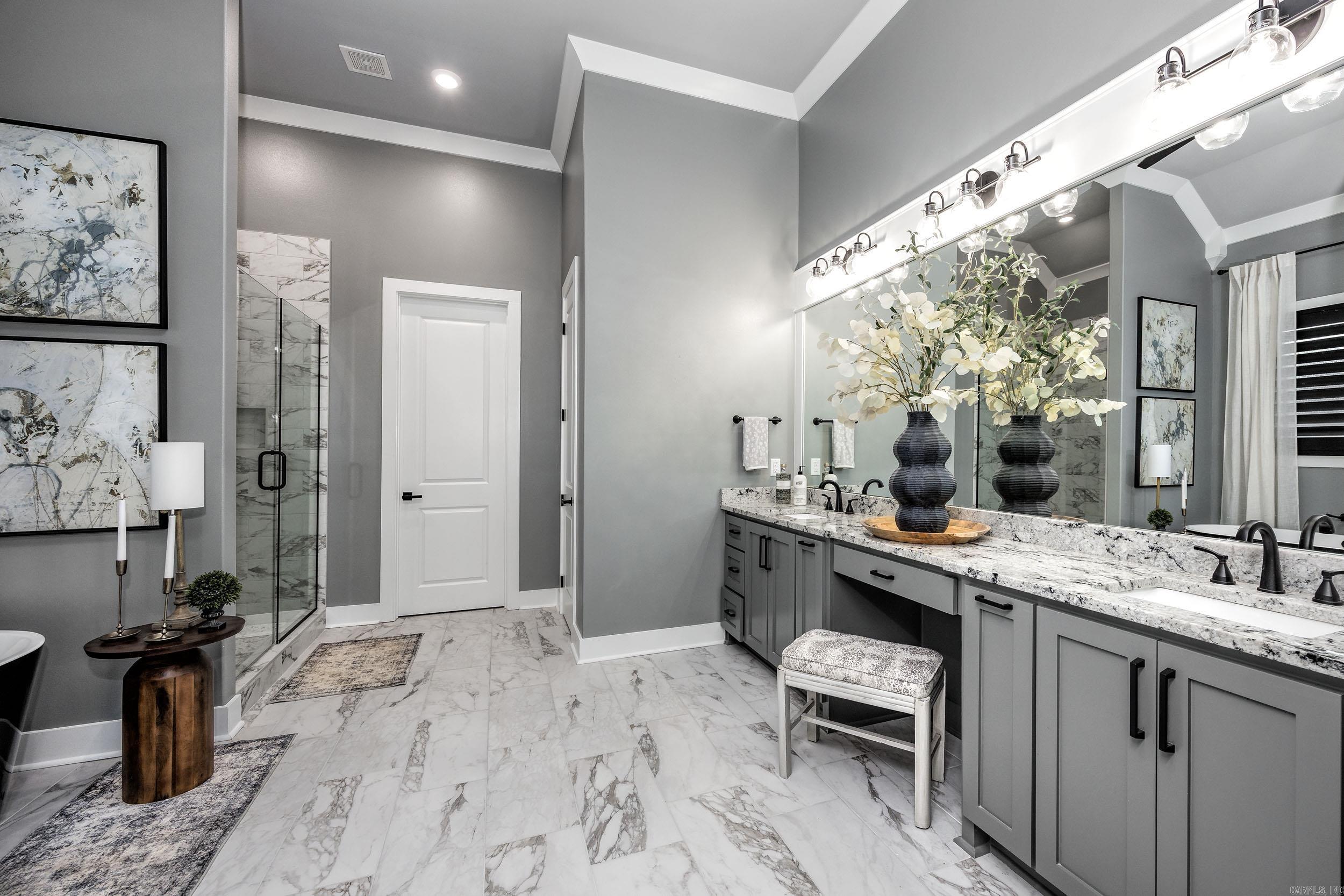 CHENAL VALLEY "FALSTONE COURT" - Residential