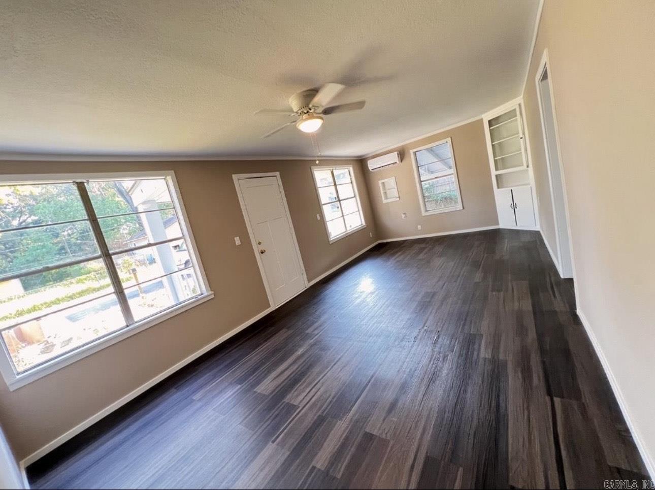 SUNNYSIDE HILLS ADDN TO JACK - Residential