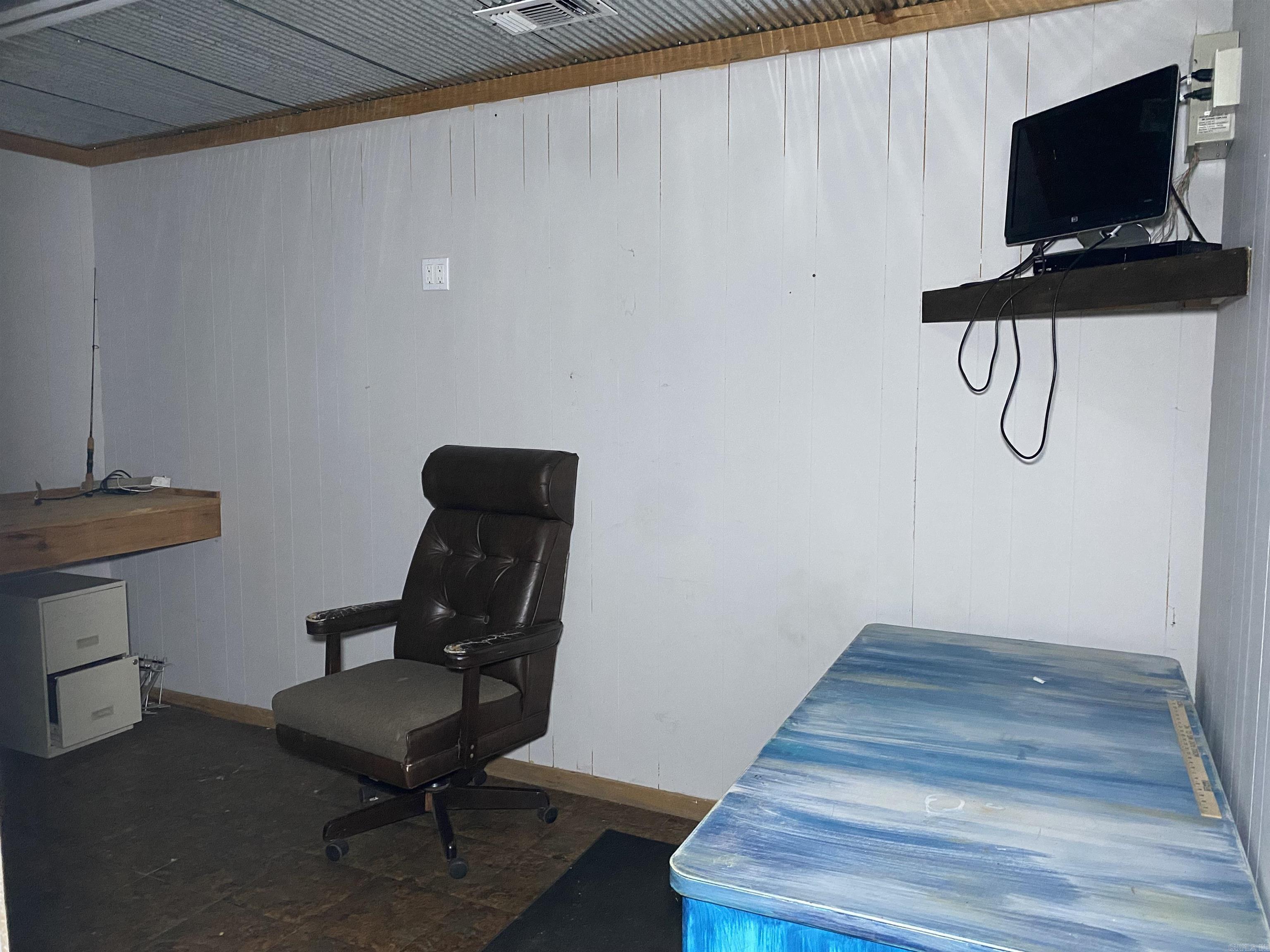 Industrial - Commercial Sale