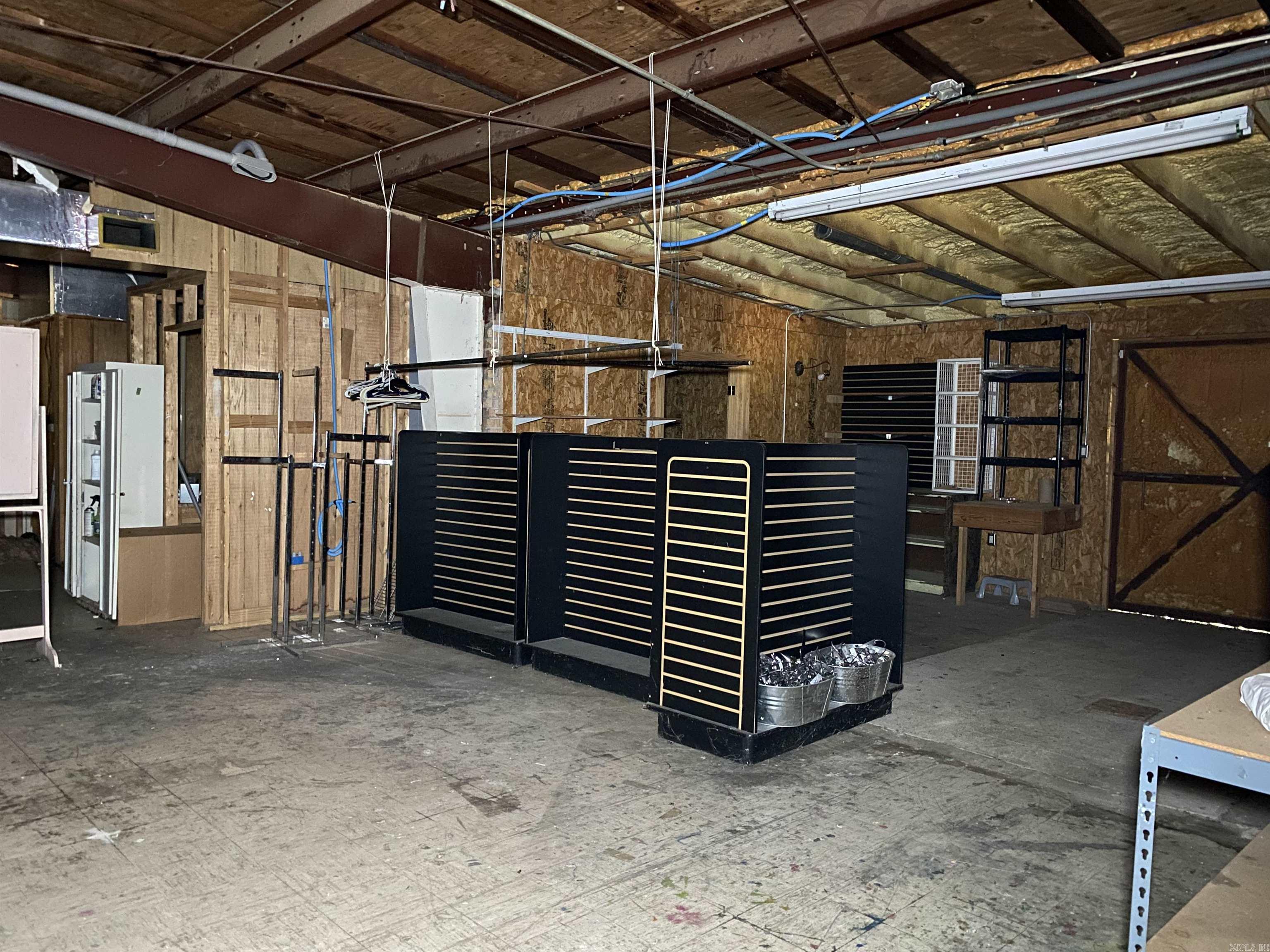 Industrial - Commercial Sale