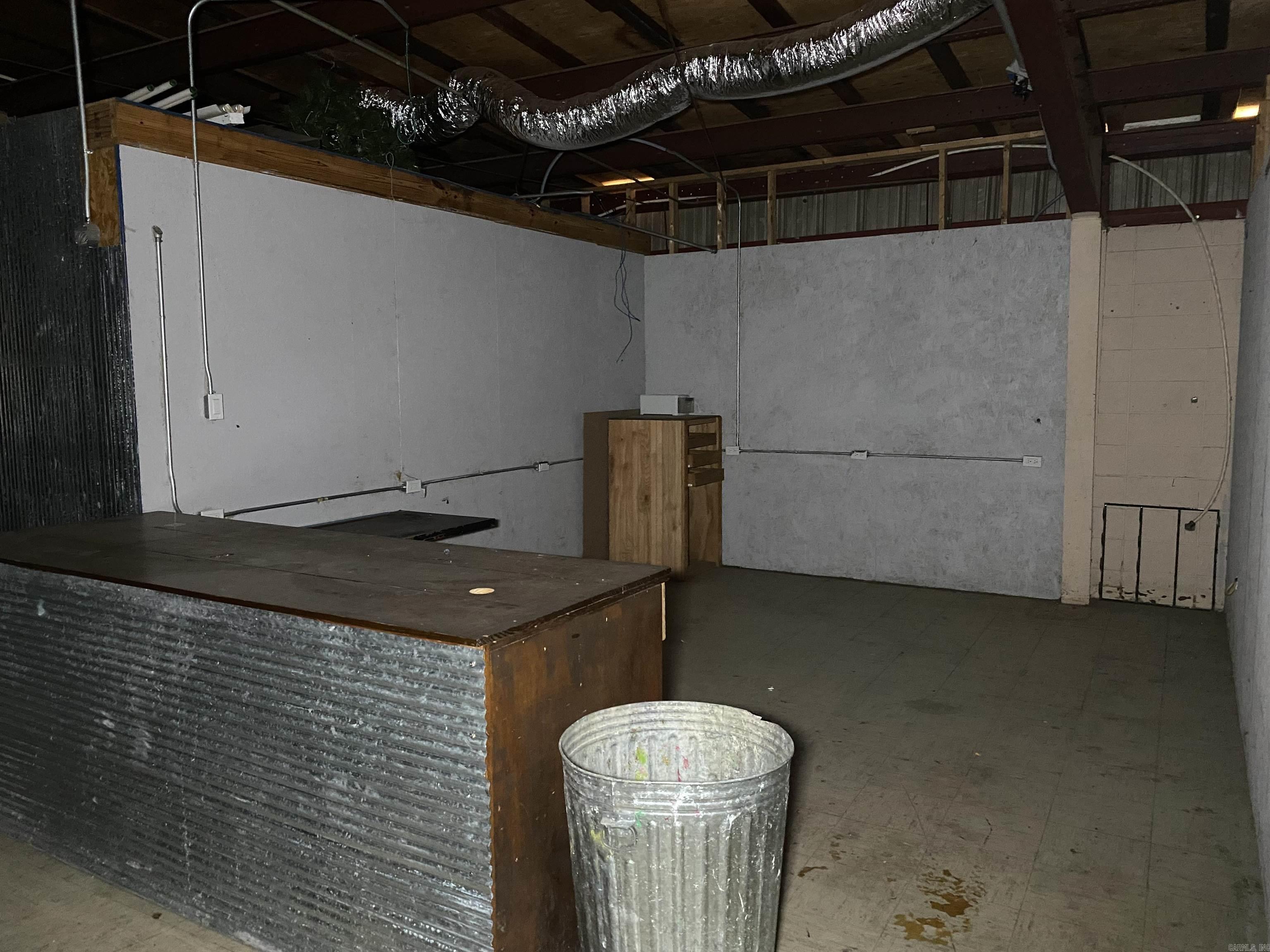 Industrial - Commercial Sale