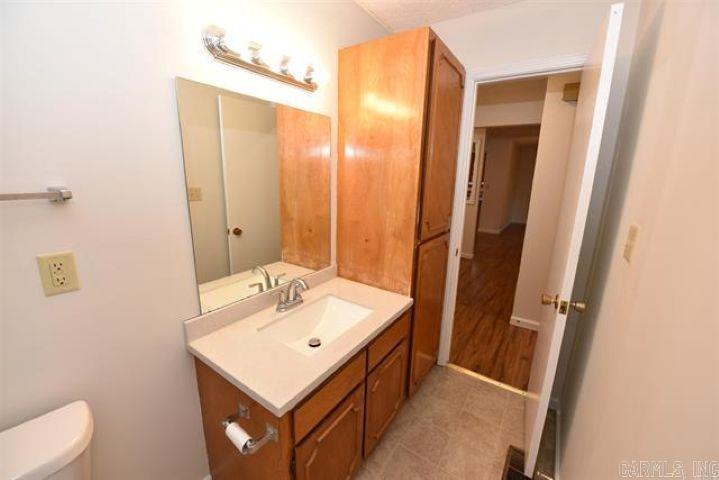 LAKEWOOD HILLS - Residential
