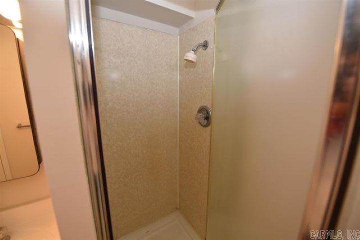 LAKEWOOD HILLS - Residential
