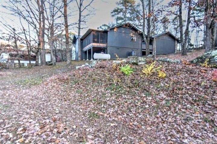LAKEWOOD HILLS - Residential