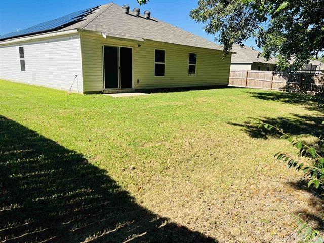 Ivanhoe Estates I - Residential Lease