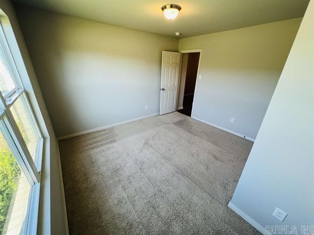 Ivanhoe Estates I - Residential Lease
