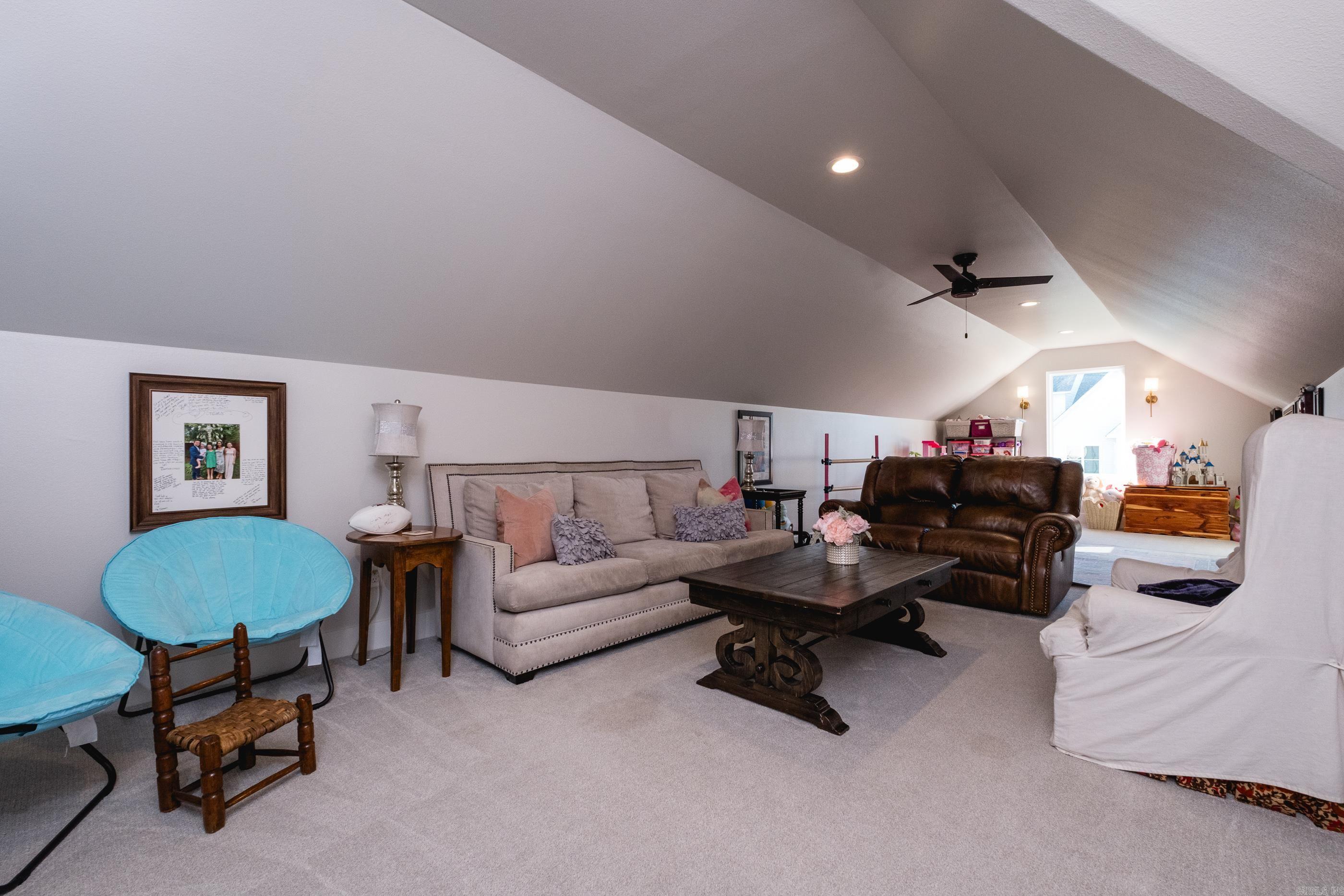 WATERVIEW ESTATES - Residential