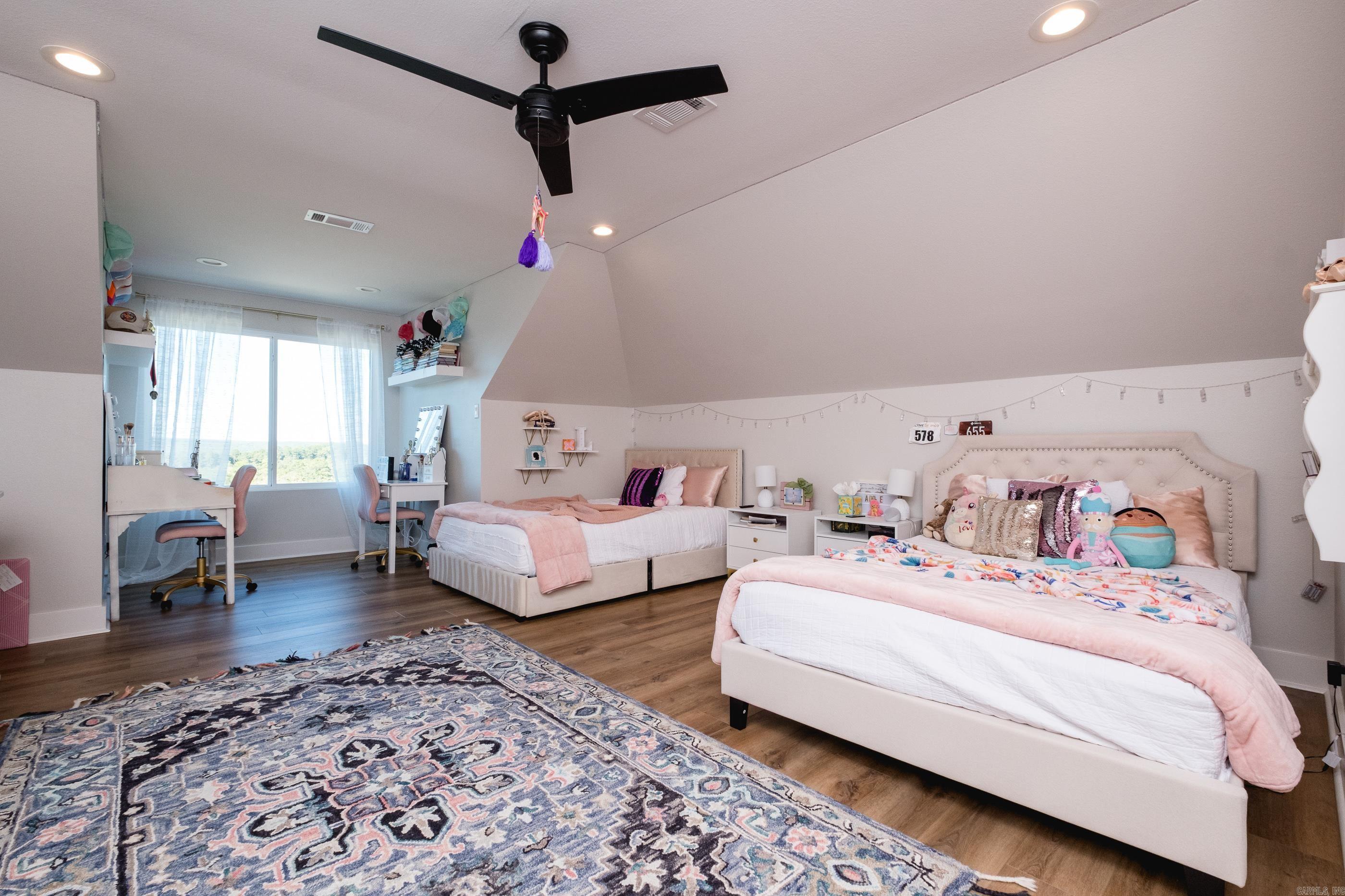 WATERVIEW ESTATES - Residential