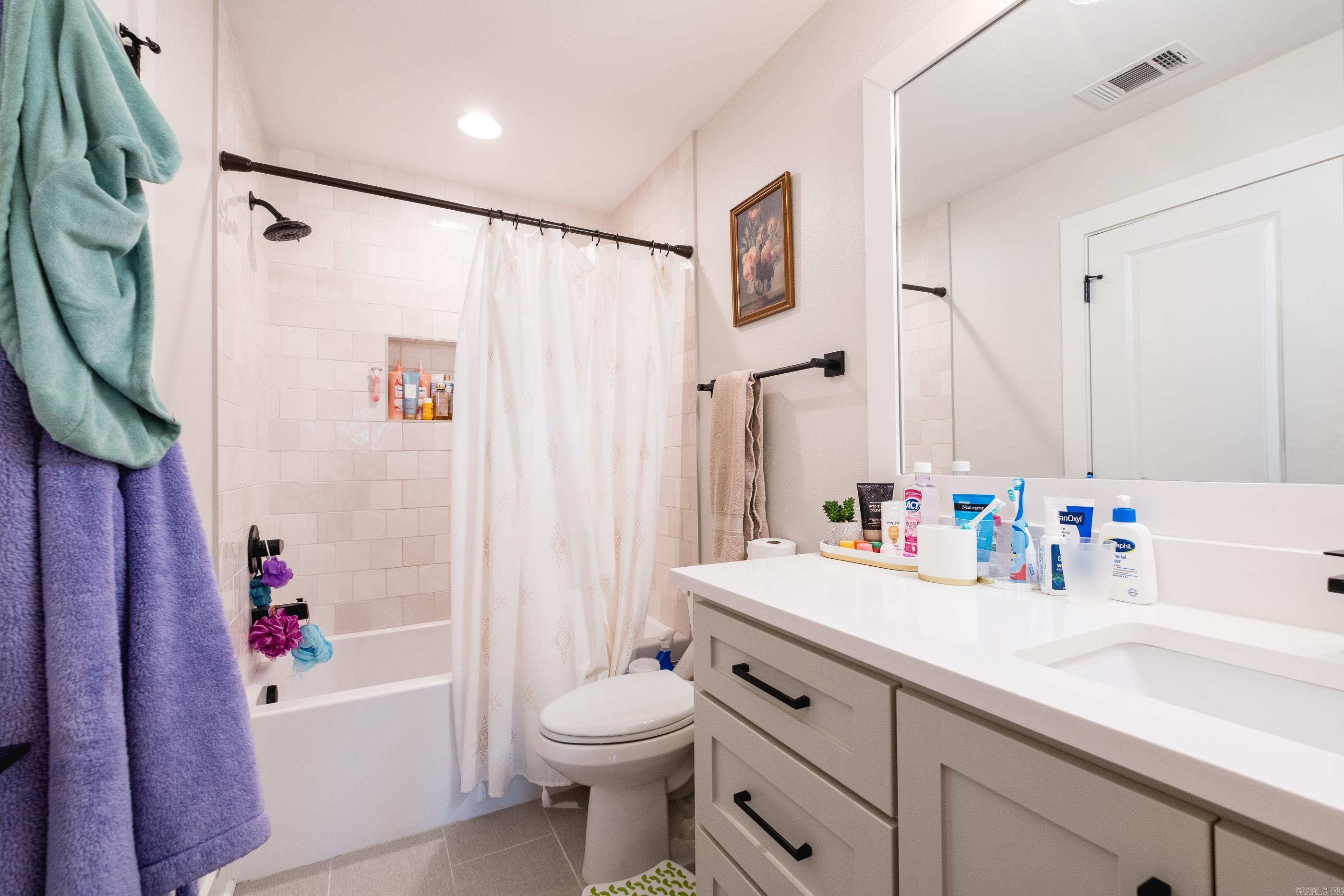 WATERVIEW ESTATES - Residential