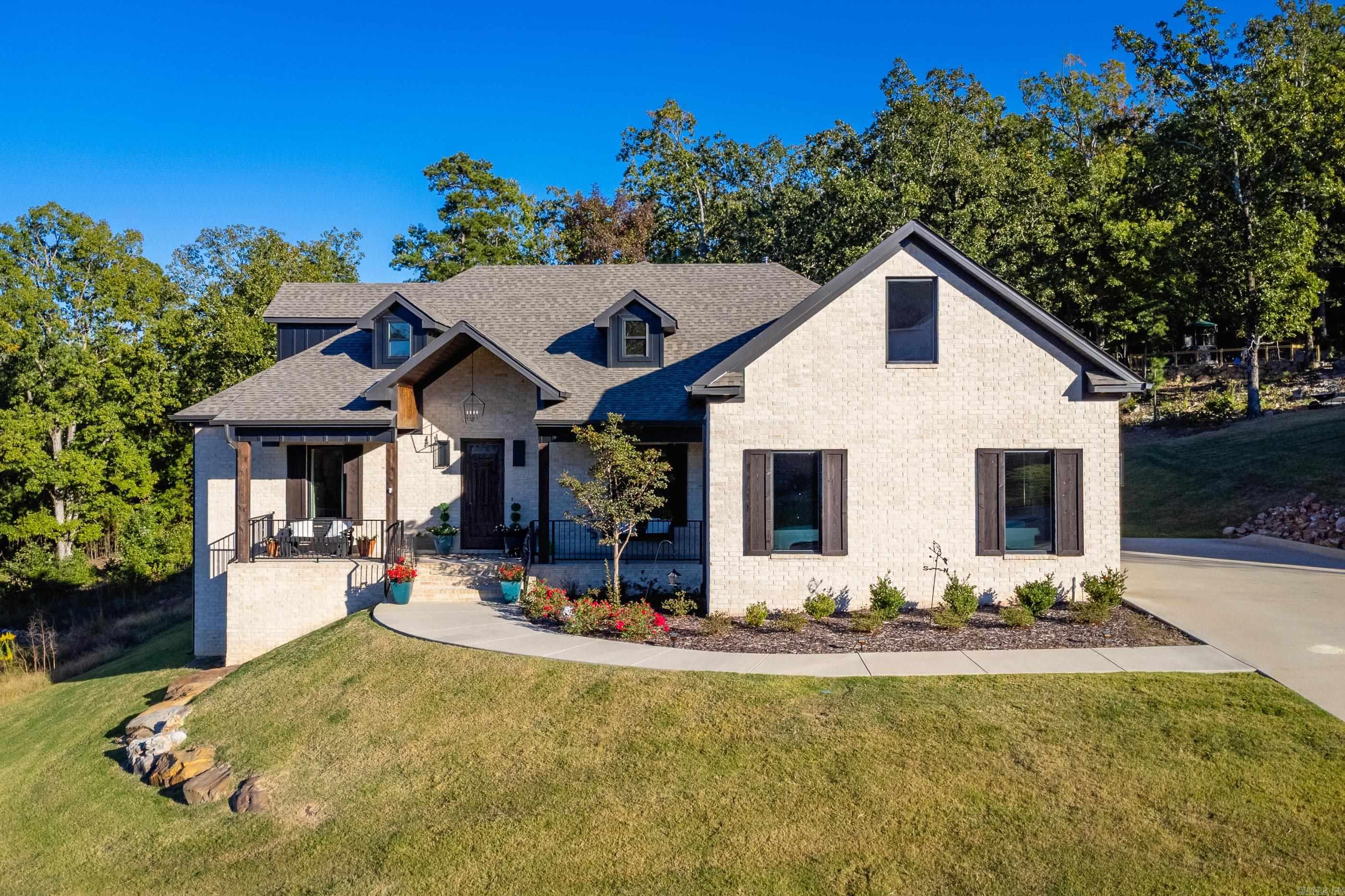 WATERVIEW ESTATES - Residential