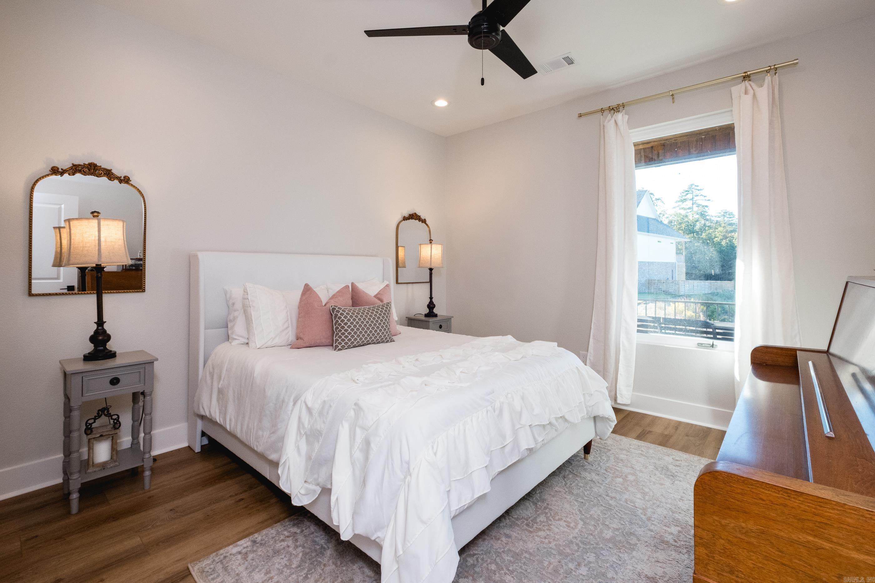 WATERVIEW ESTATES - Residential