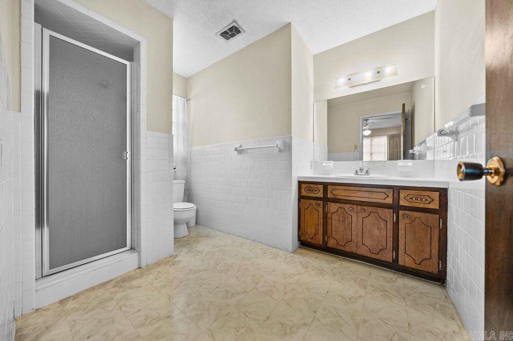 PINE VISTA ESTATES - Residential