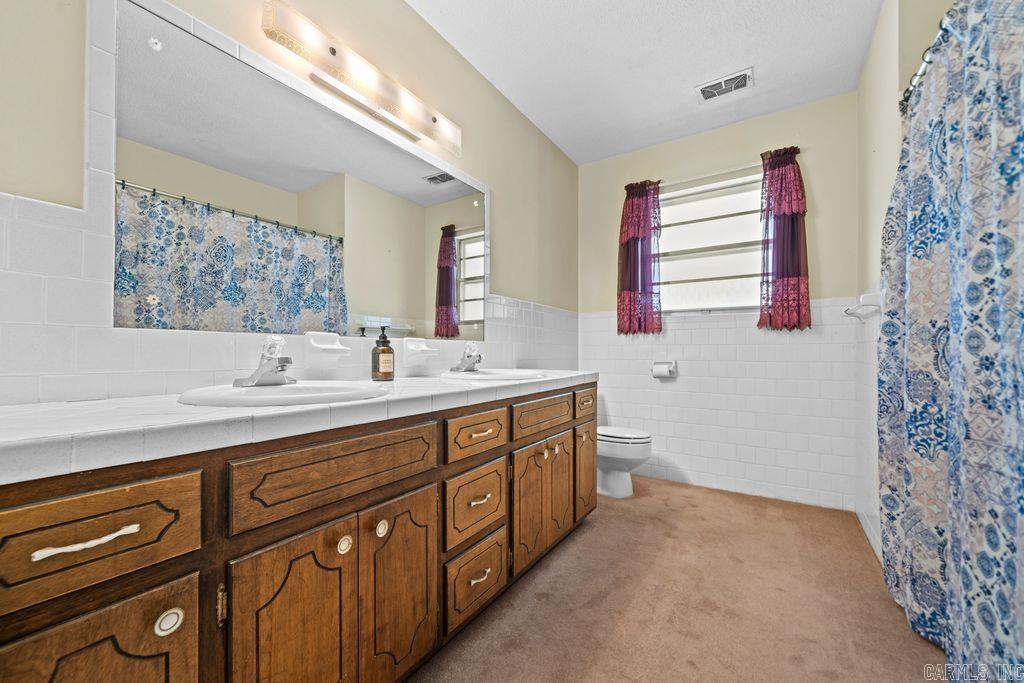 PINE VISTA ESTATES - Residential