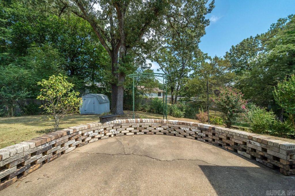 PINE VISTA ESTATES - Residential