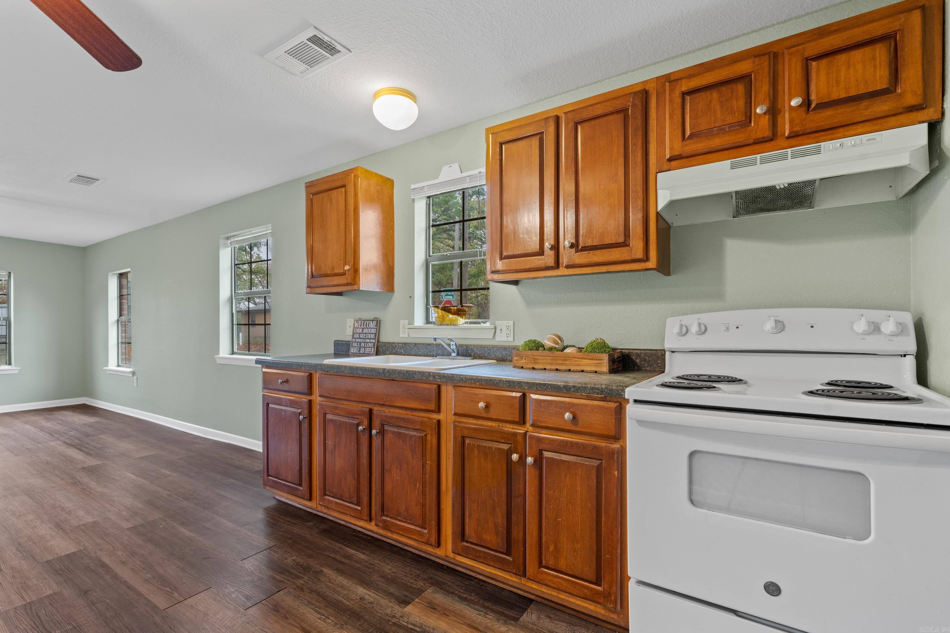 BUSCH PARK ADDITION - Residential