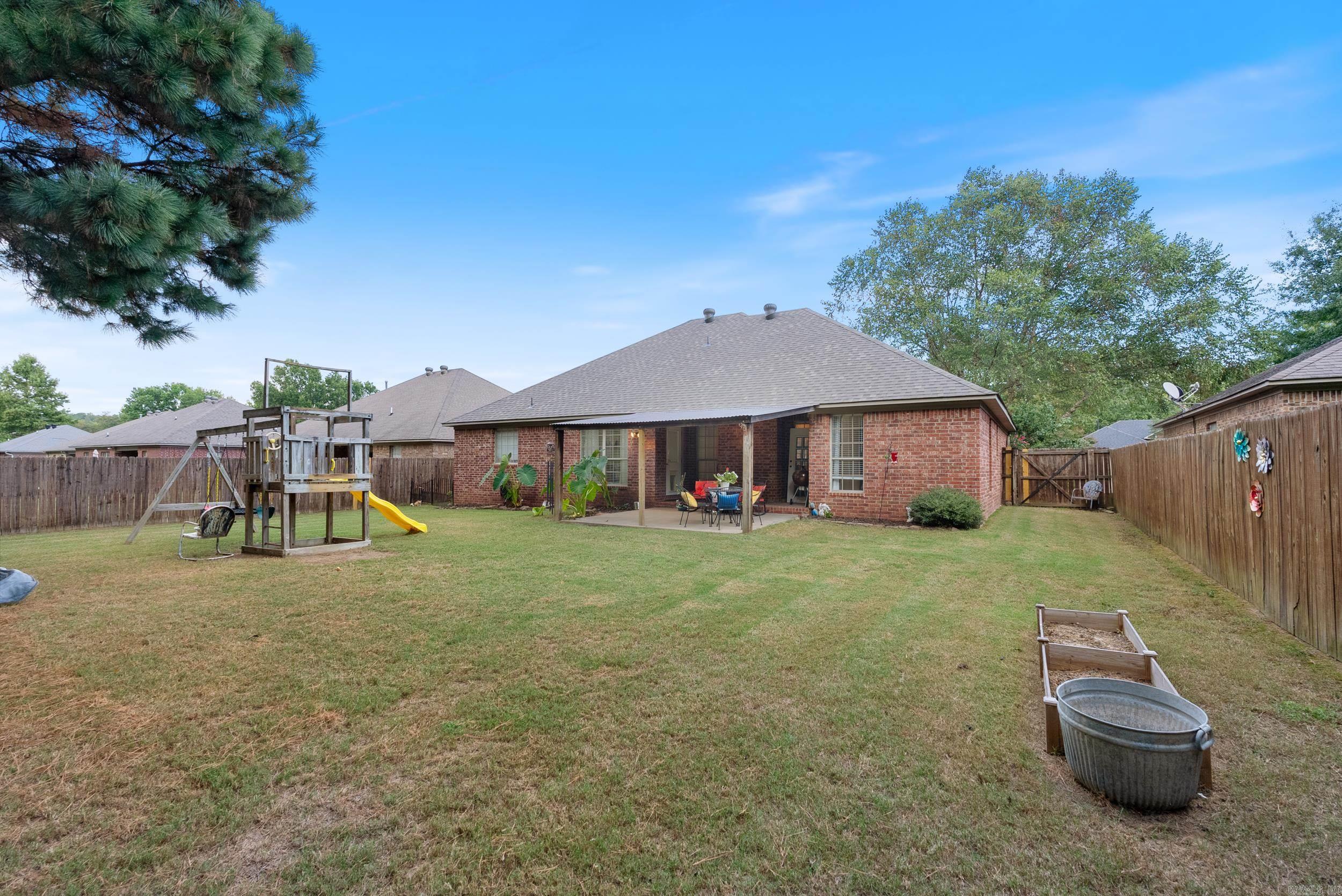 JEREMY COVE - Residential